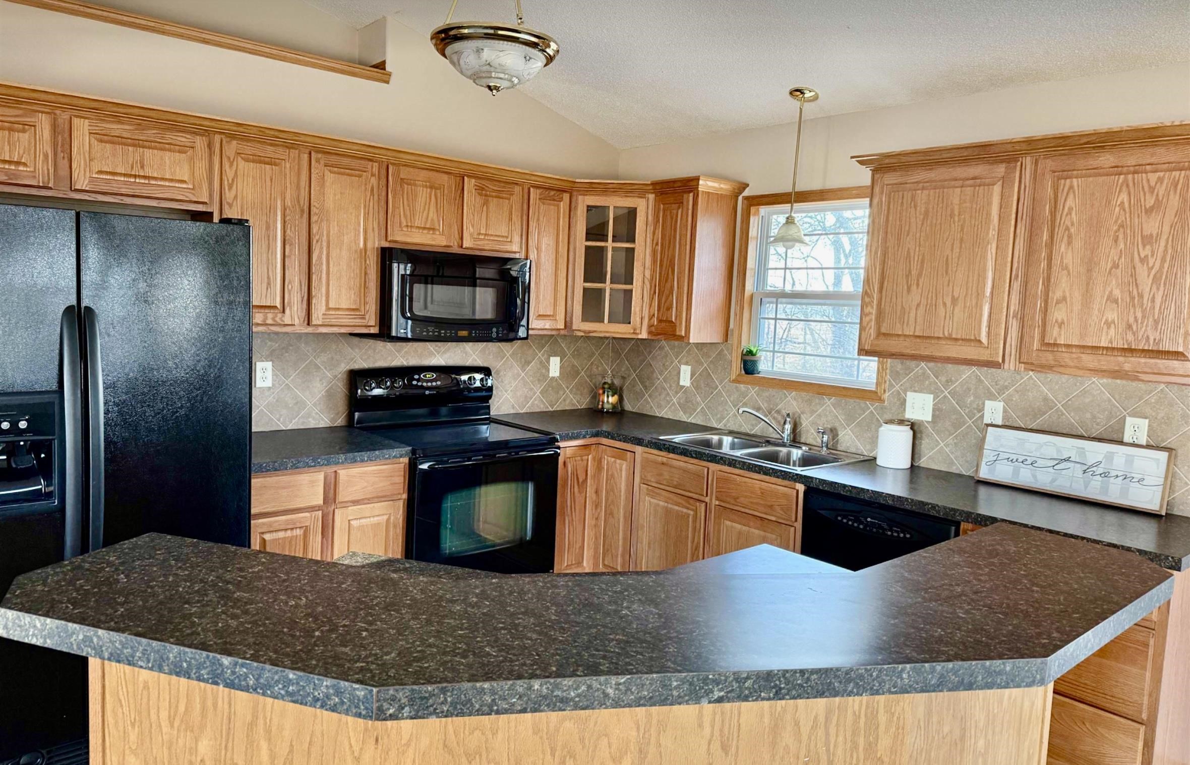 817 E Hedgewood Andover KS 67002