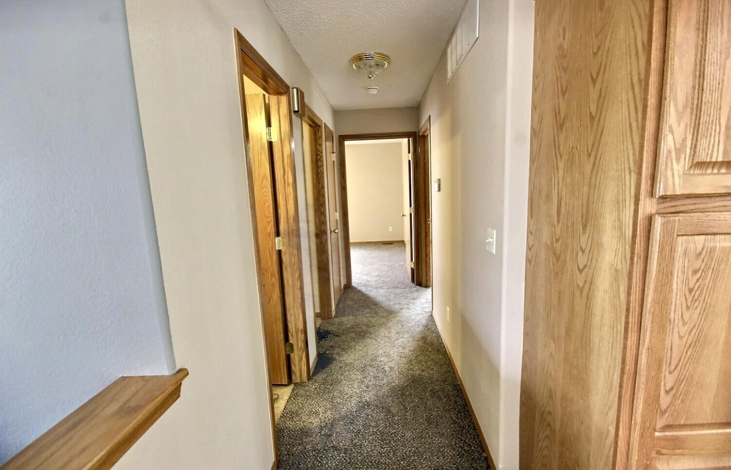 817 E Hedgewood Andover KS 67002