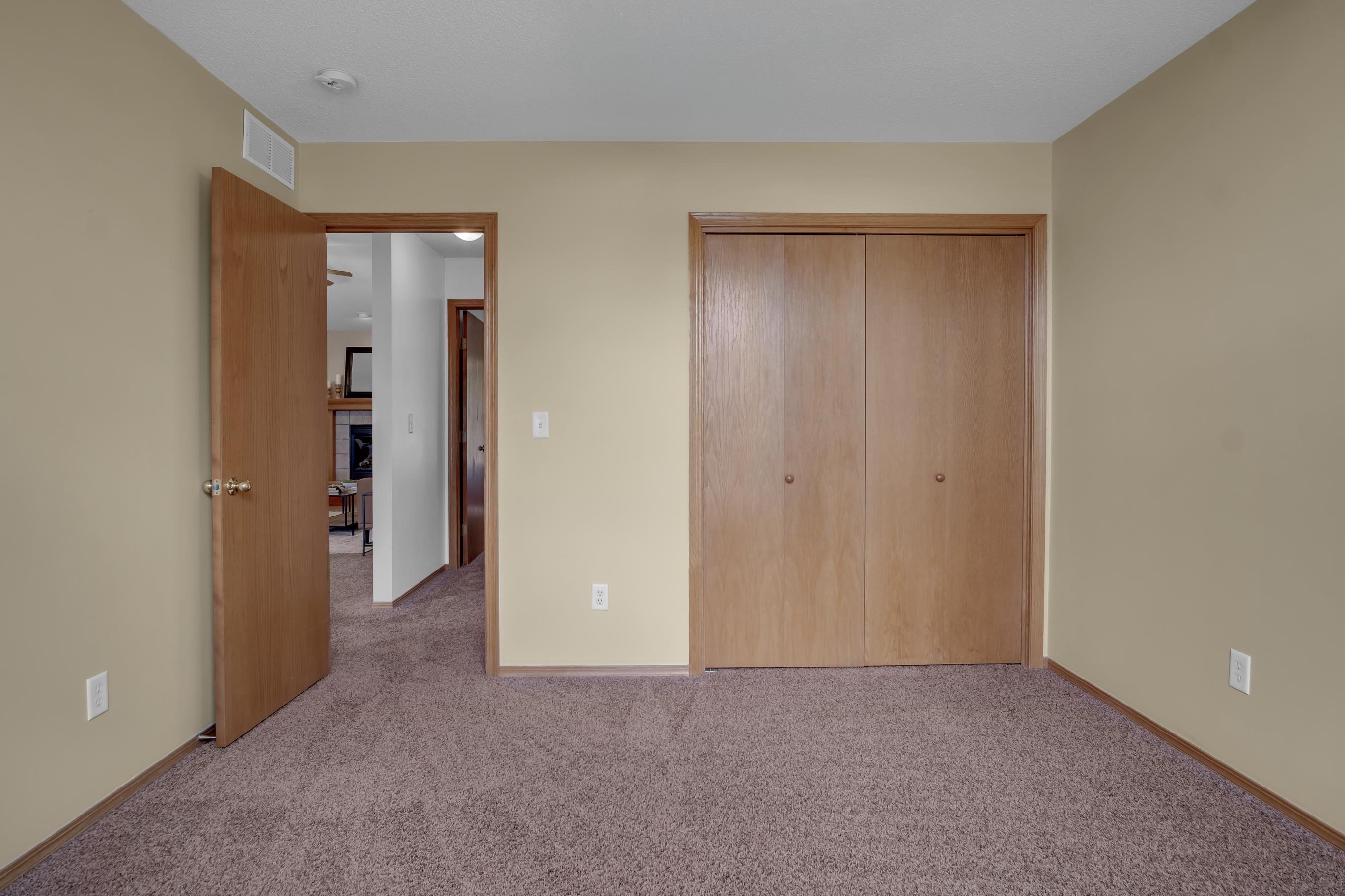 817 Country Lane Newton KS 67114