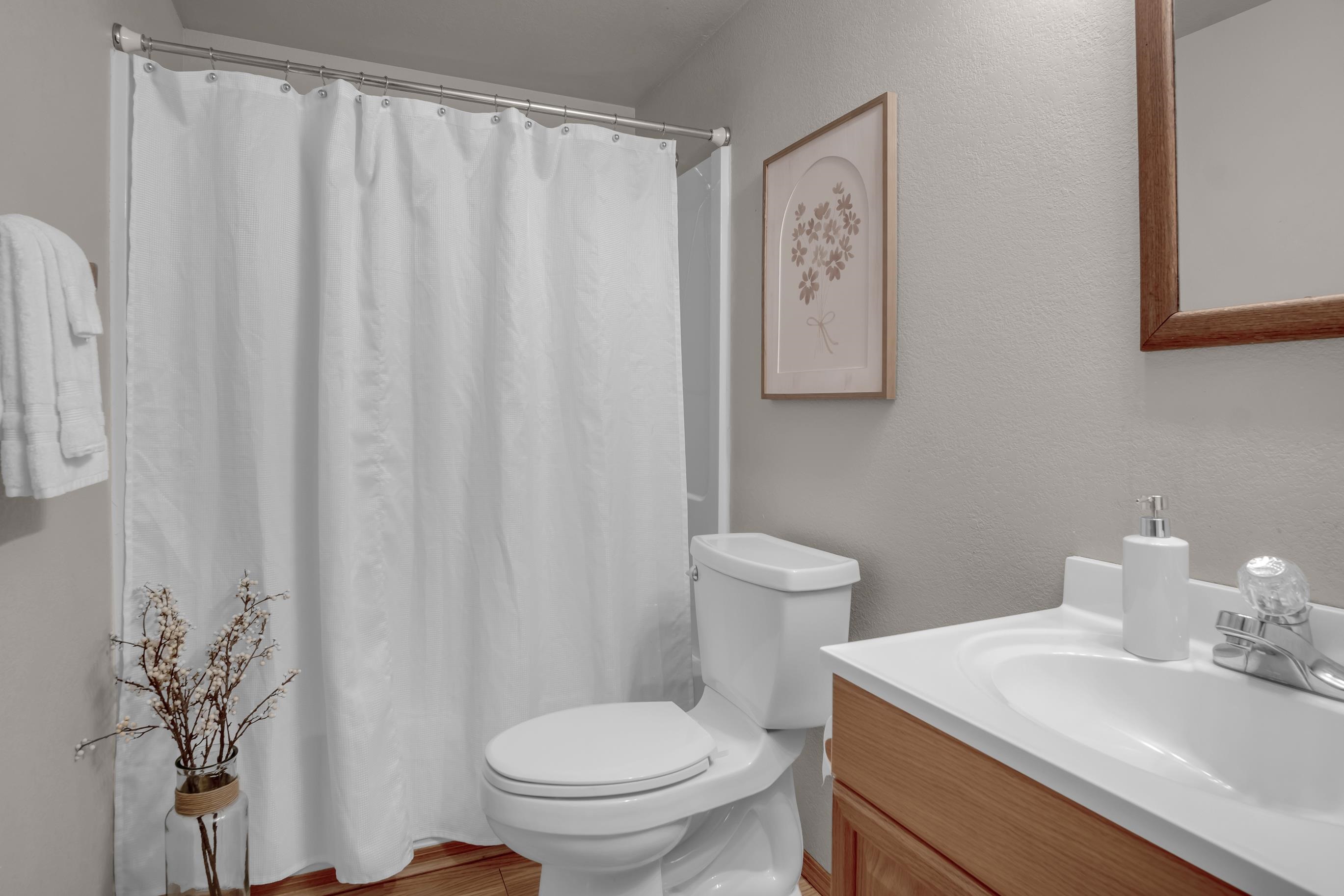 817 Country Lane Newton KS 67114