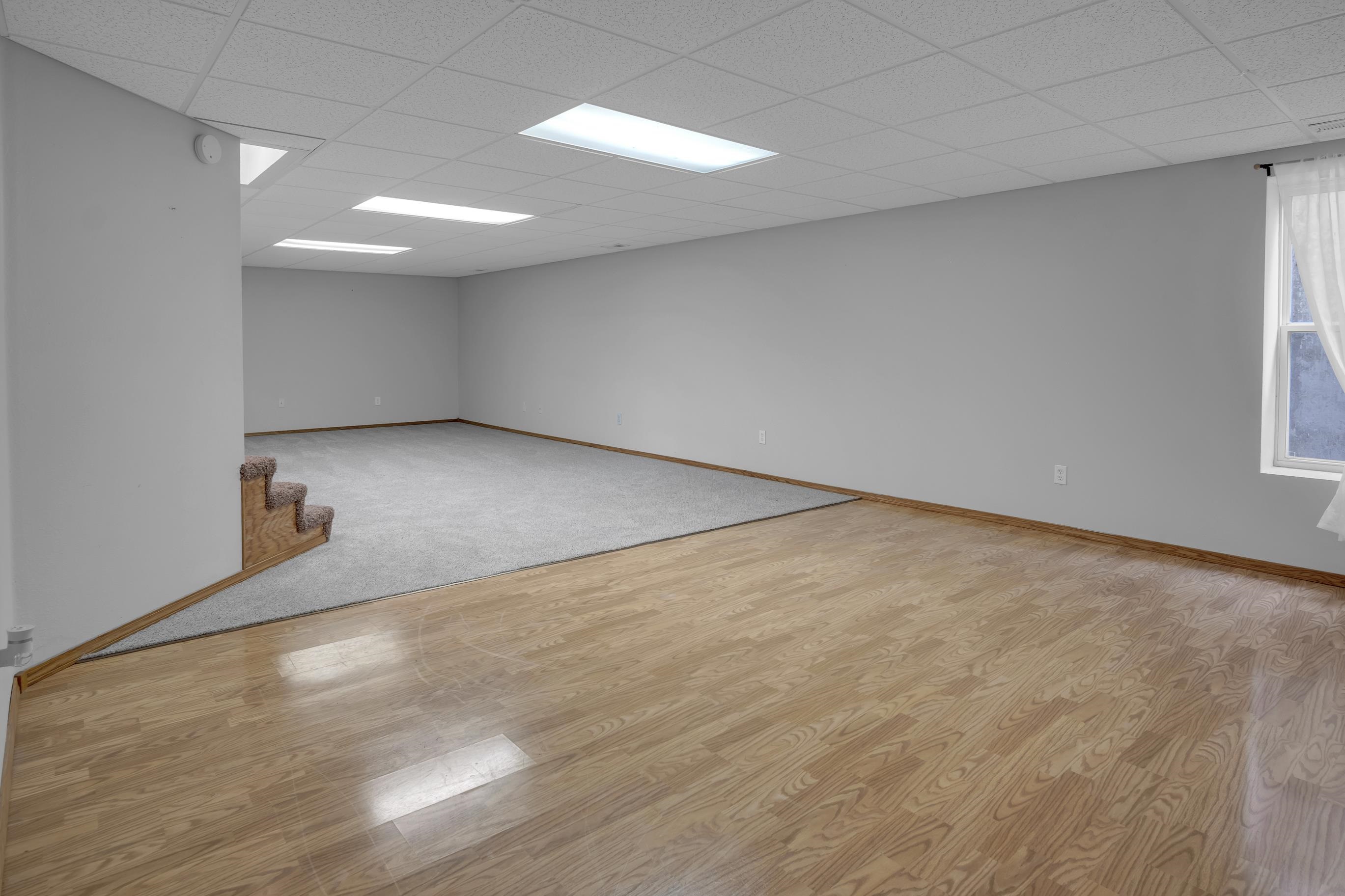 817 Country Lane Newton KS 67114
