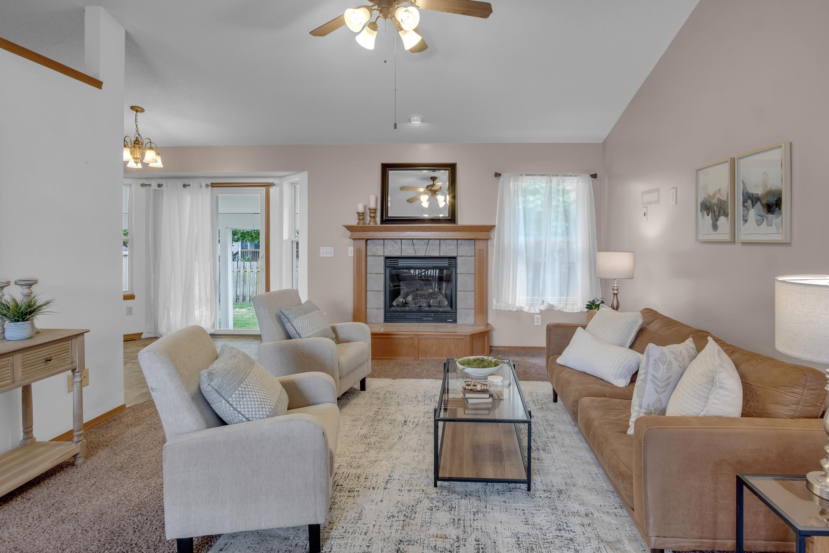 817 Country Lane Newton KS 67114