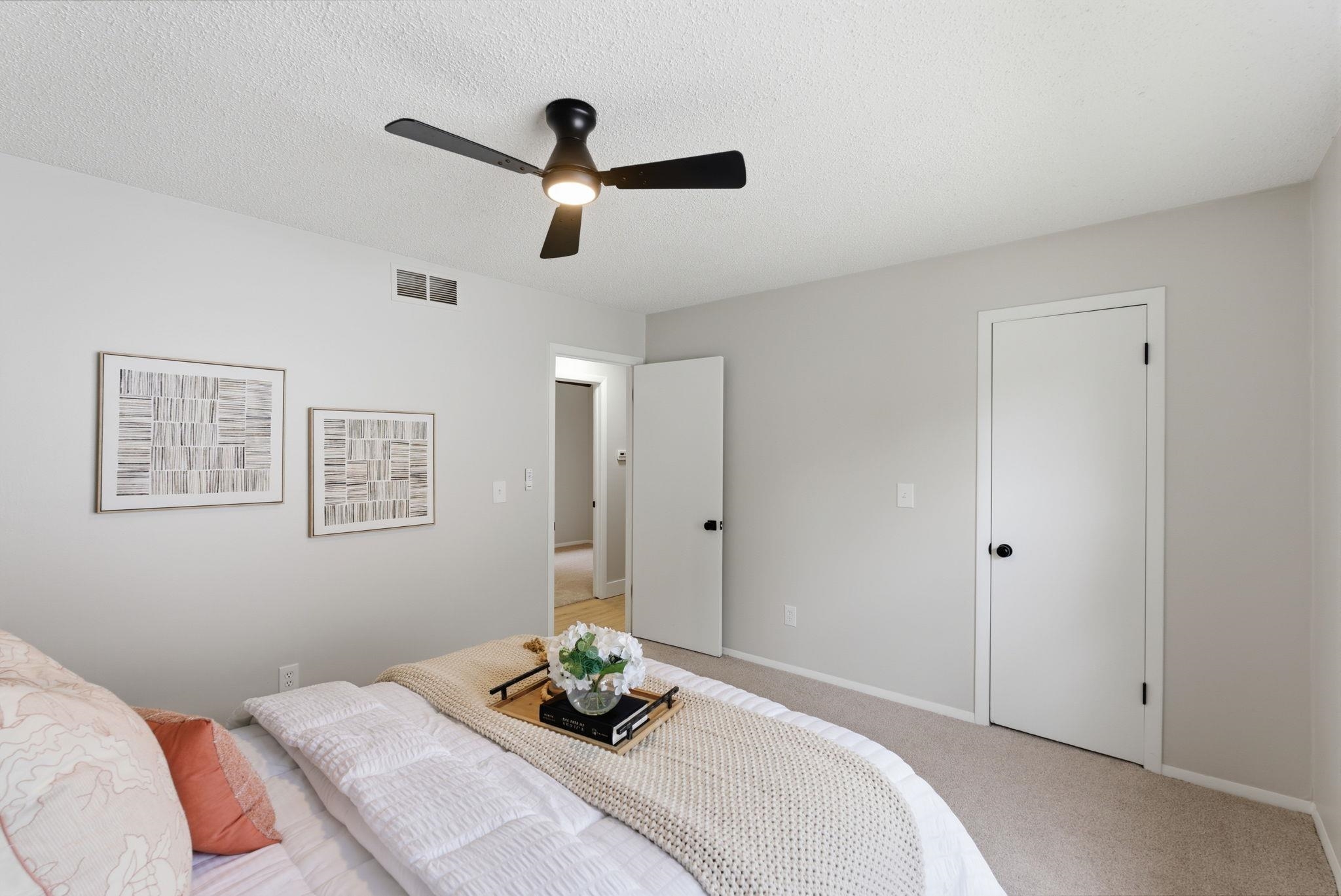442 N Hickory Lane Valley Center KS 67147