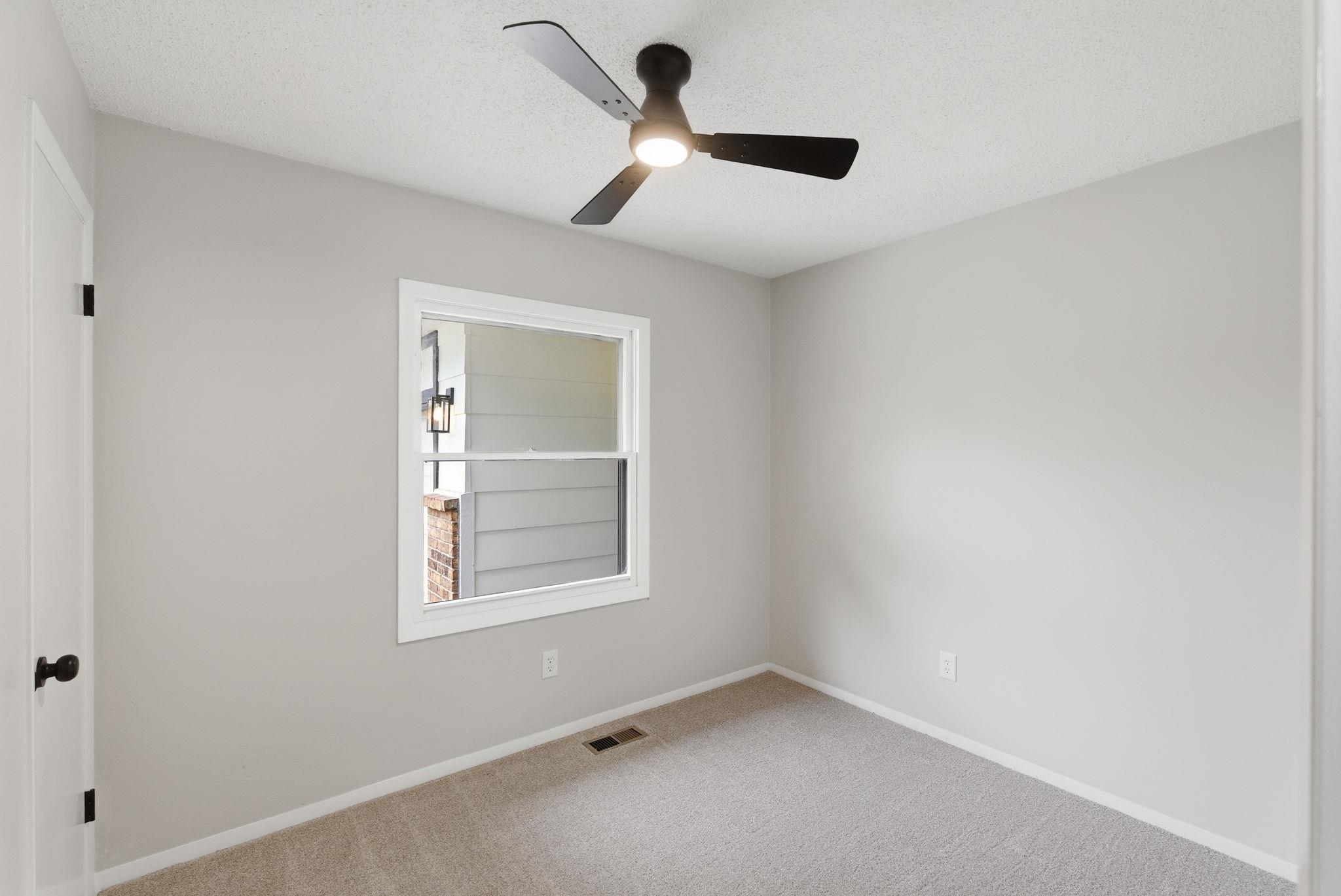 442 N Hickory Lane Valley Center KS 67147