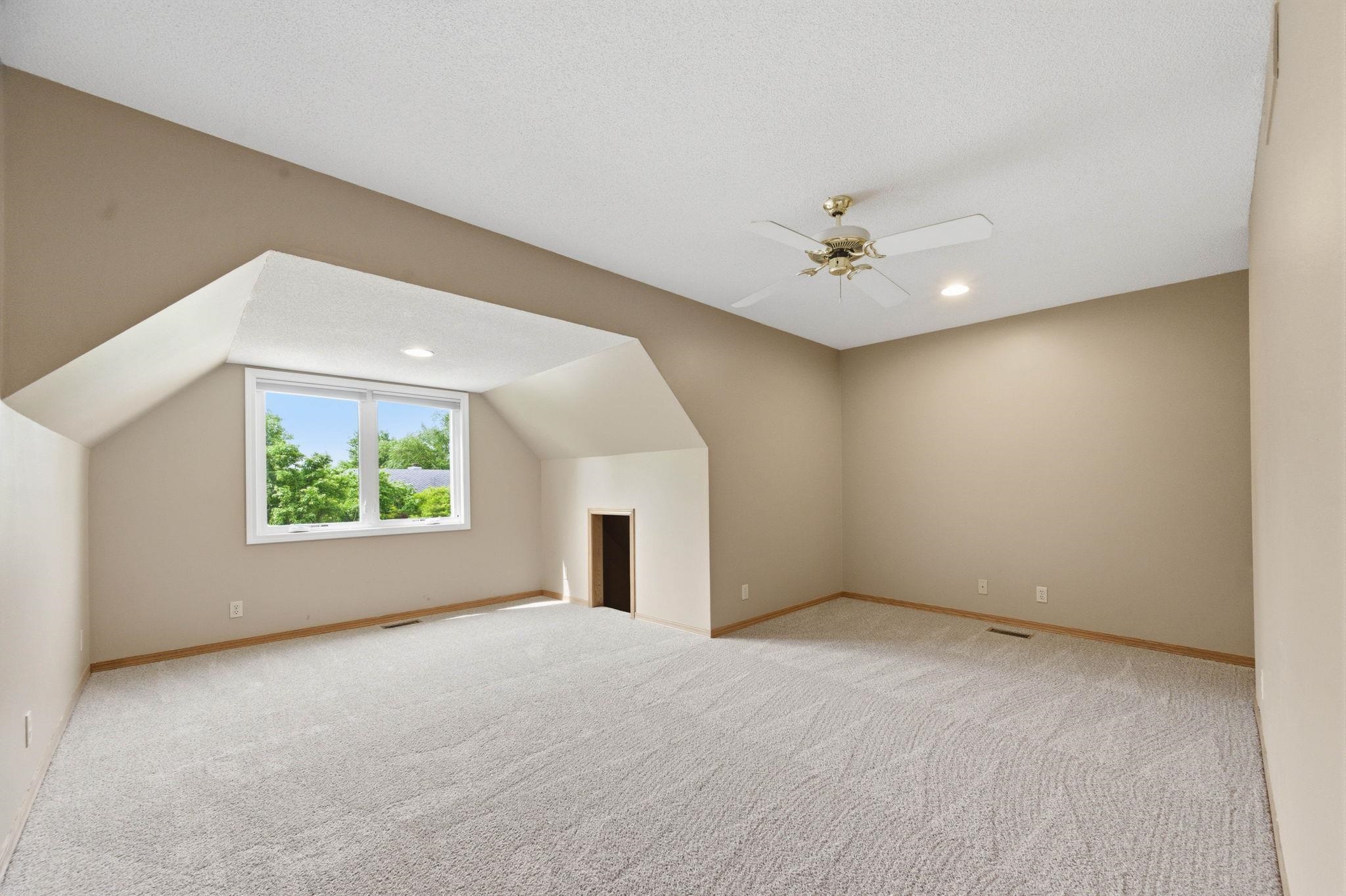 1325 N Pine Grove Court Wichita KS 67212