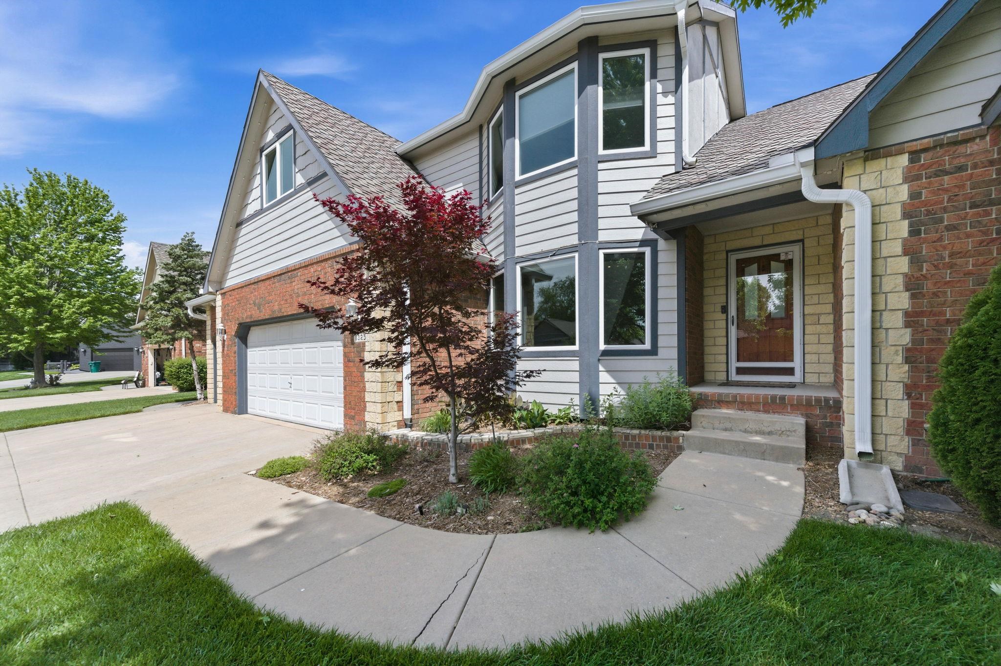 1325 N Pine Grove Court Wichita KS 67212