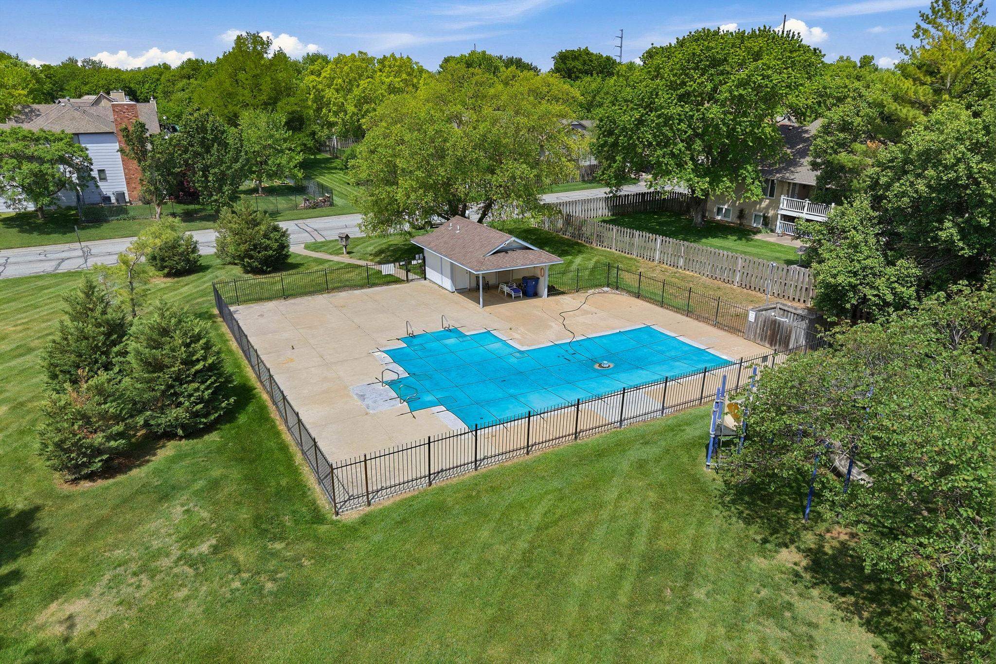 1325 N Pine Grove Court Wichita KS 67212