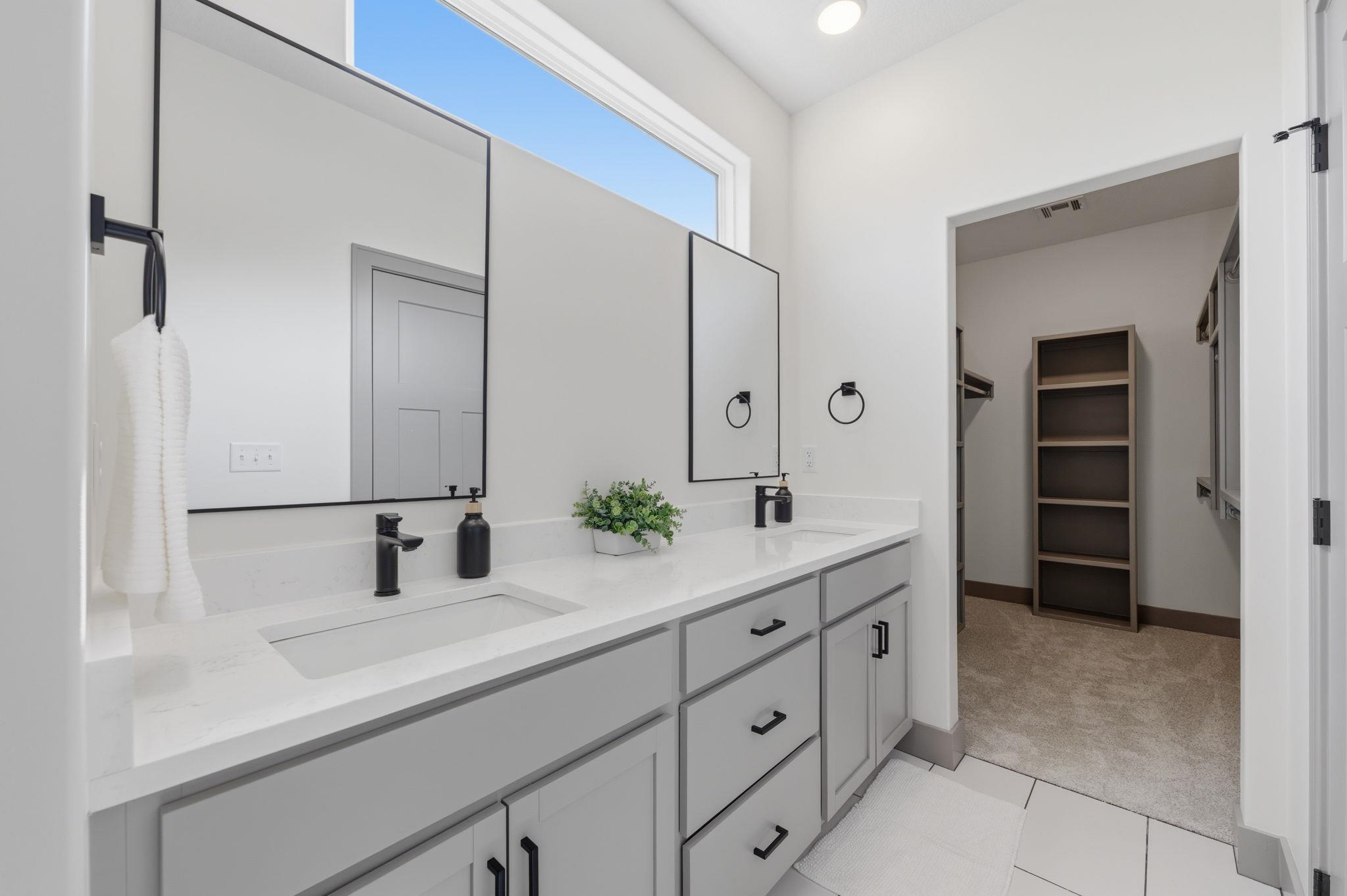 526 Elmwood Street Park City KS 67147-1124