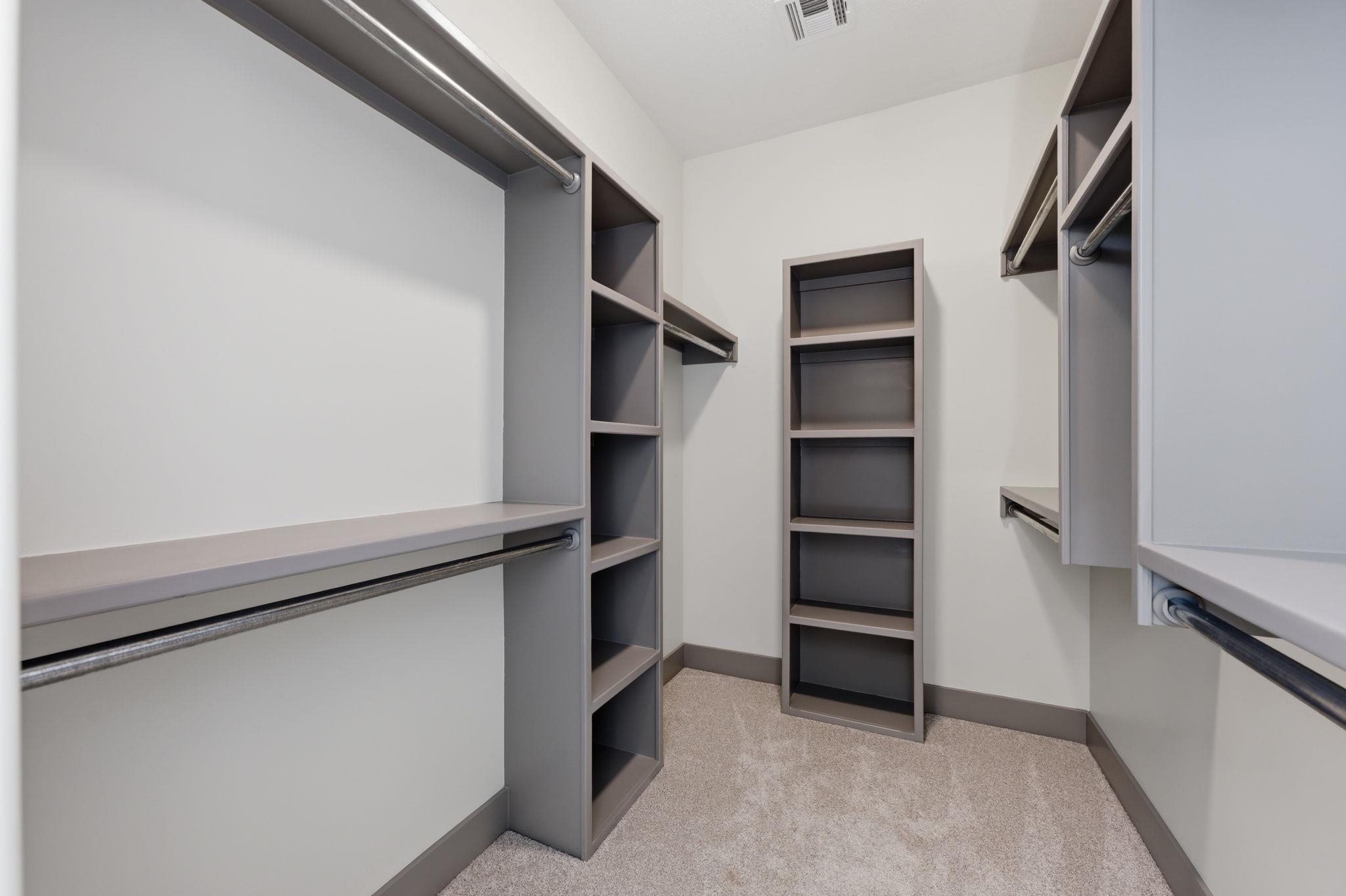 526 Elmwood Street Park City KS 67147-1124