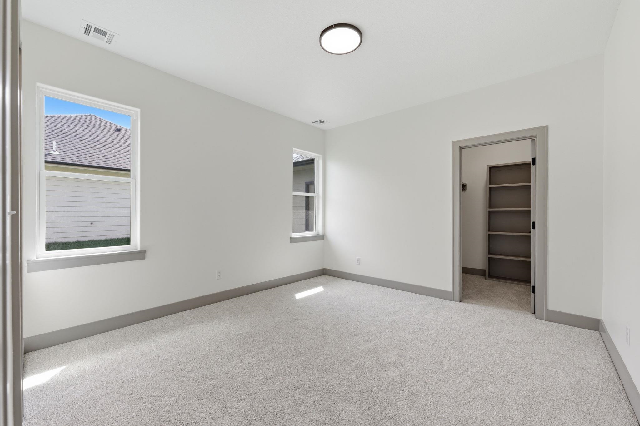 526 Elmwood Street Park City KS 67147-1124