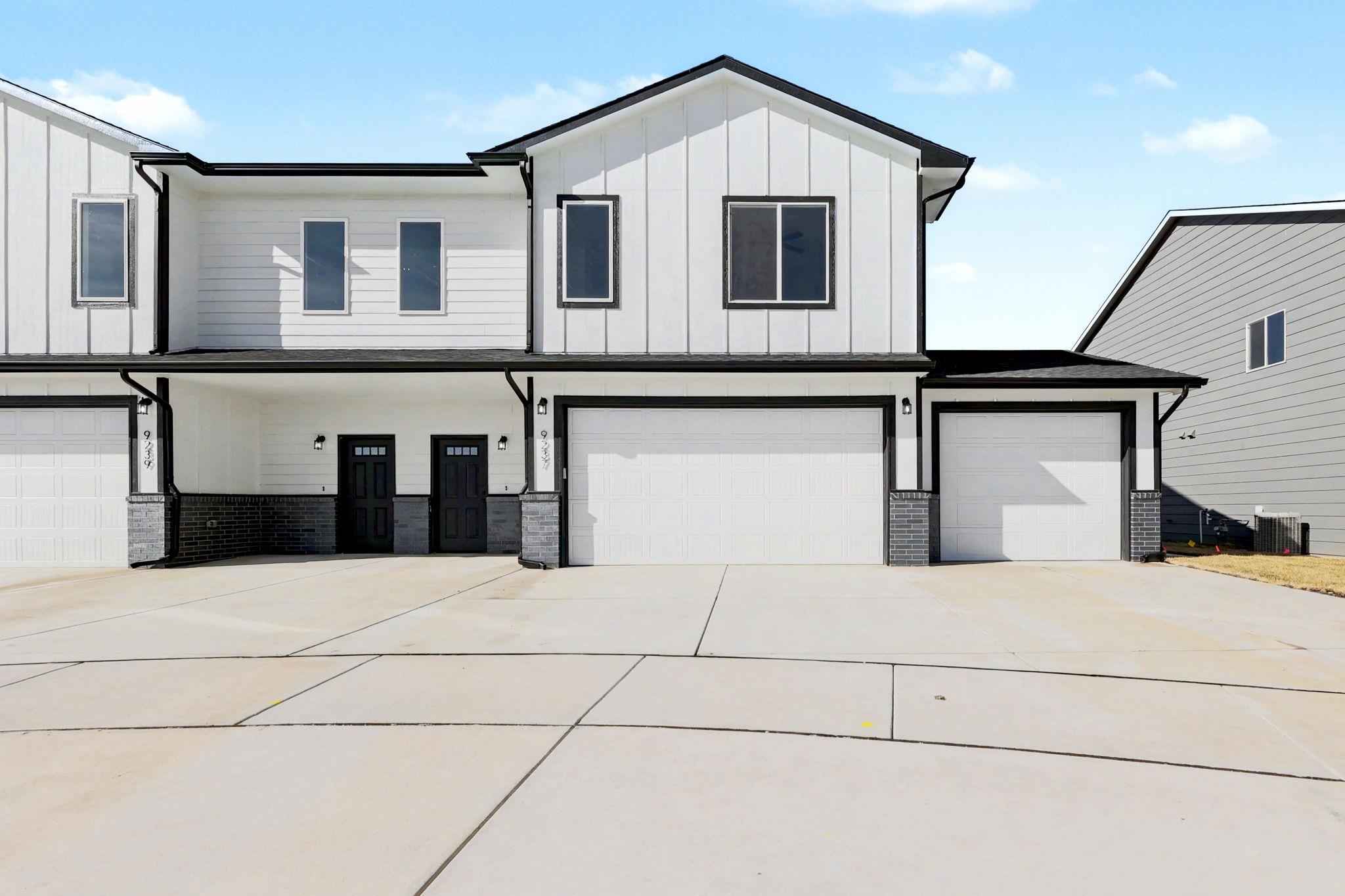 9237 E Fox Pointe Court Bel Aire KS 67226