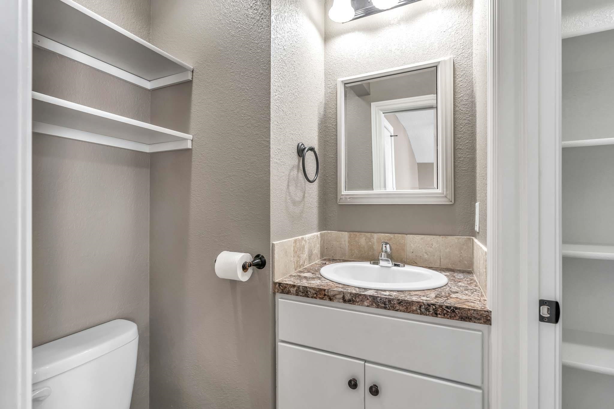 443 W 4th Street Haysville KS 67060