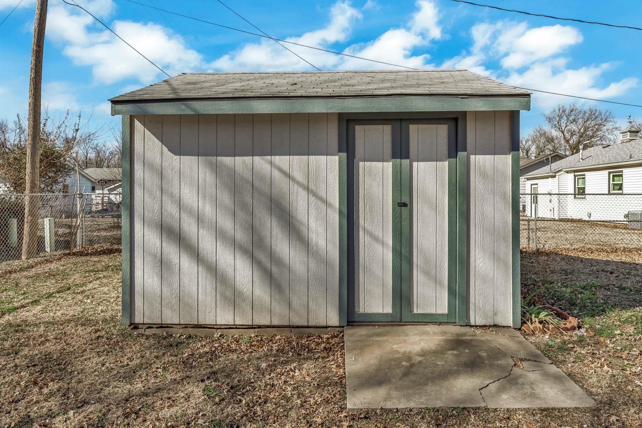 443 W 4th Street Haysville KS 67060