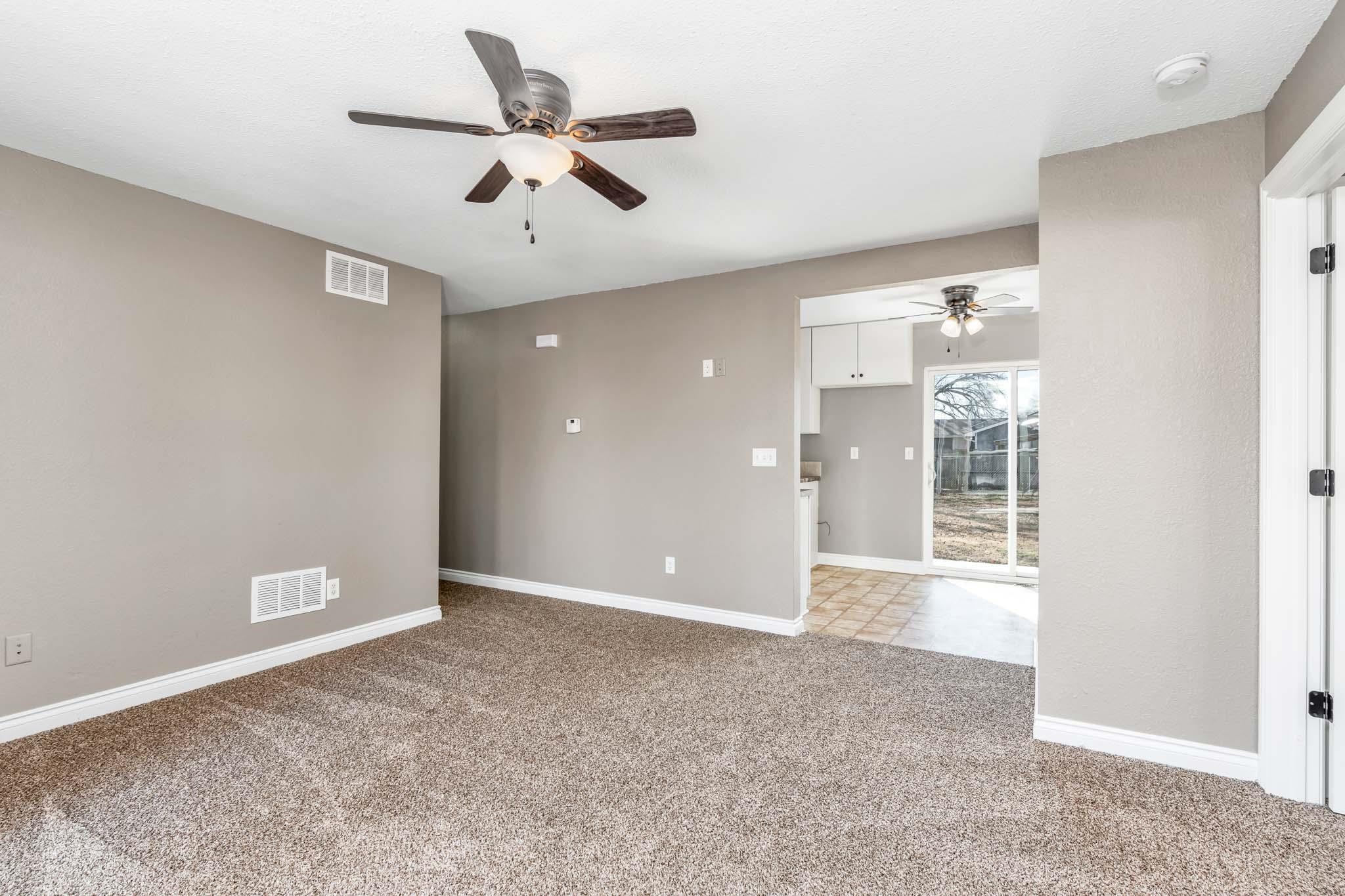 443 W 4th Street Haysville KS 67060