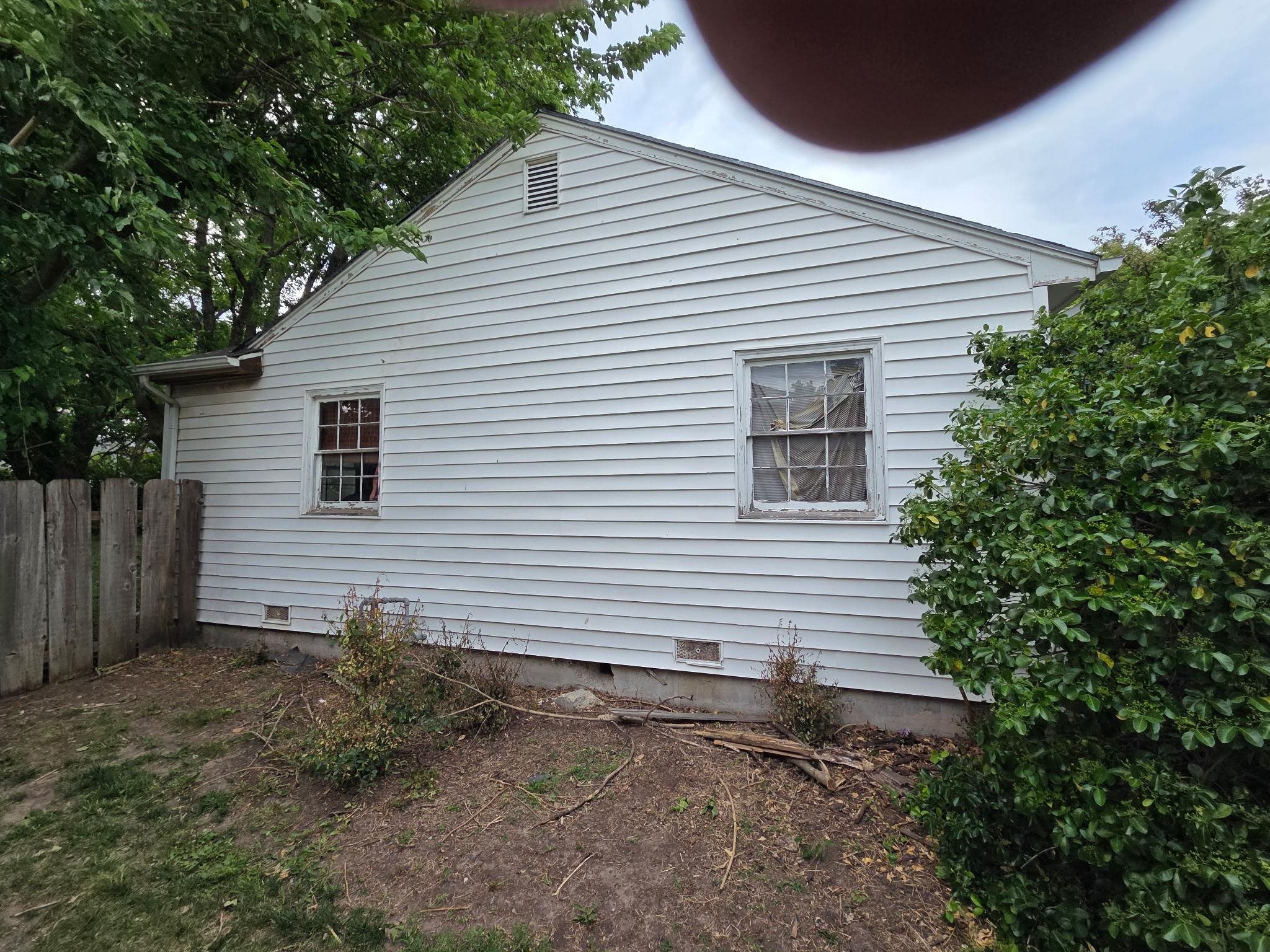 1131 S Apache Drive Wichita KS 67207