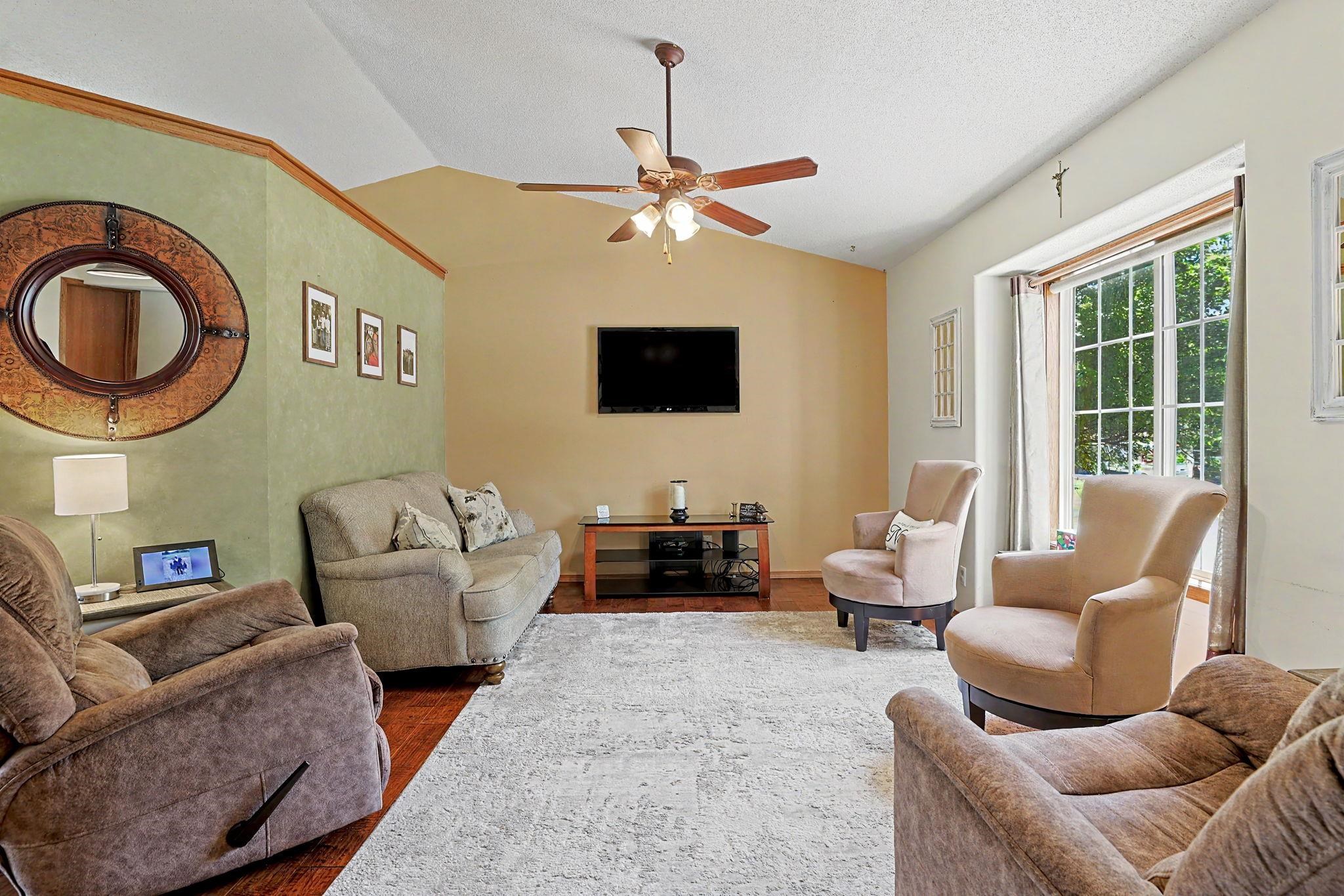 1396 E Longhorn Court Derby KS 67037