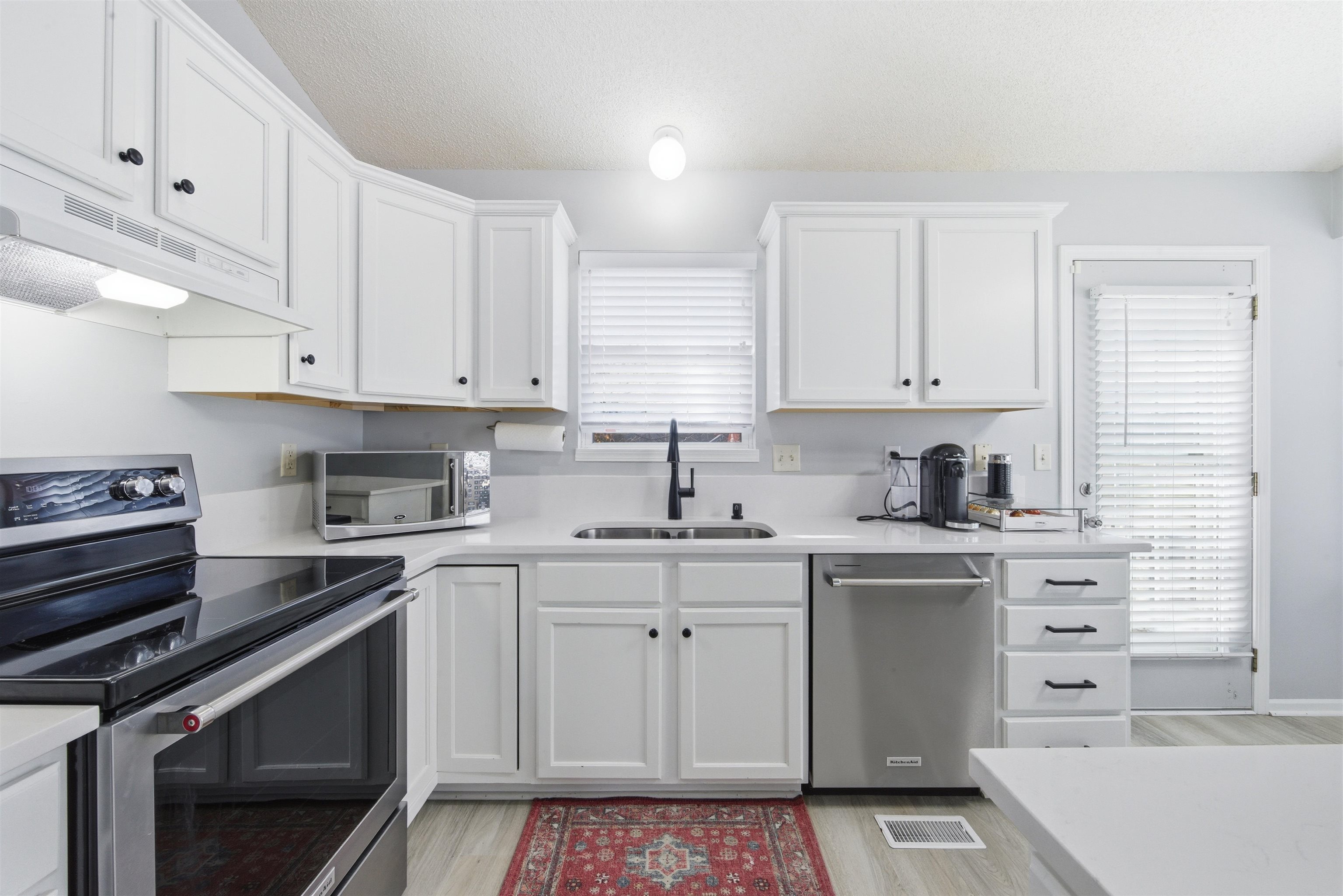 705 S Westview Circle Andover KS 67002-9336