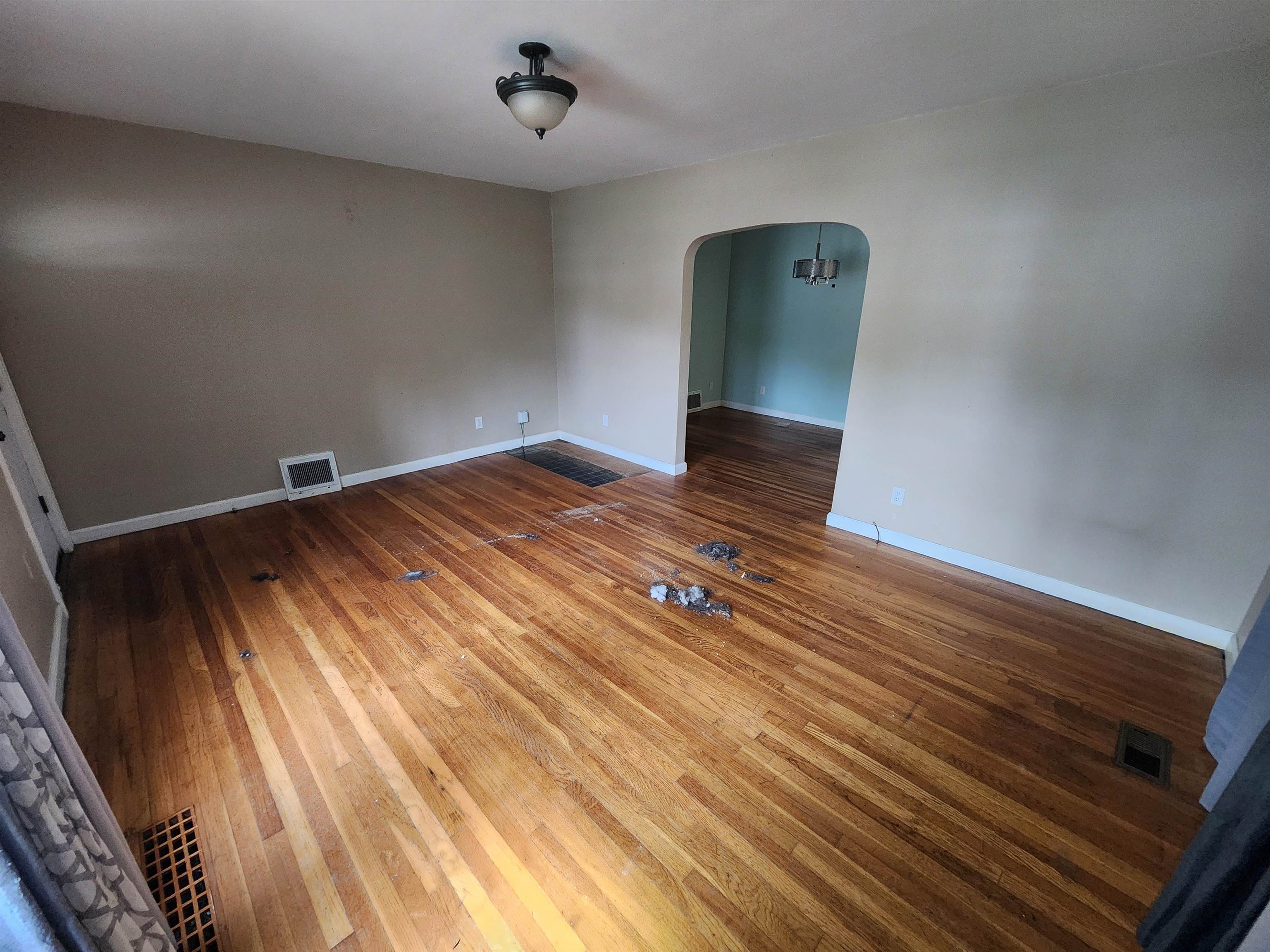 1537 N Burns Wichita KS 67203