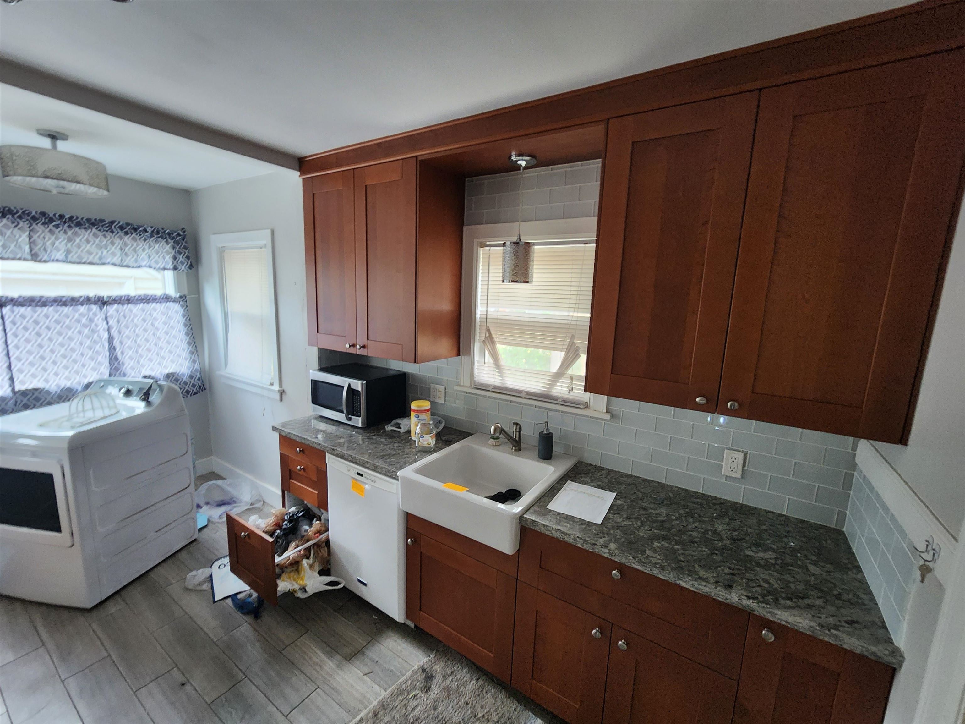 1537 N Burns Wichita KS 67203