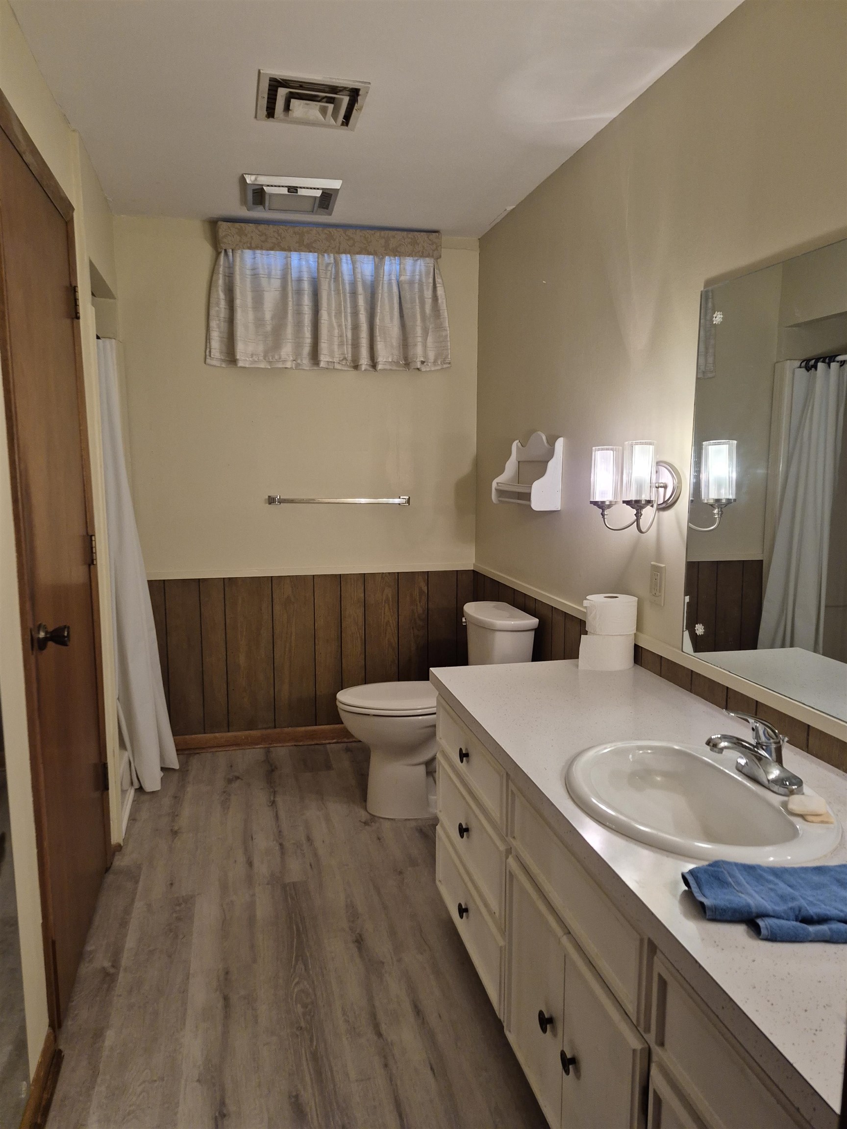 1620 Madison Street Eureka KS 67045