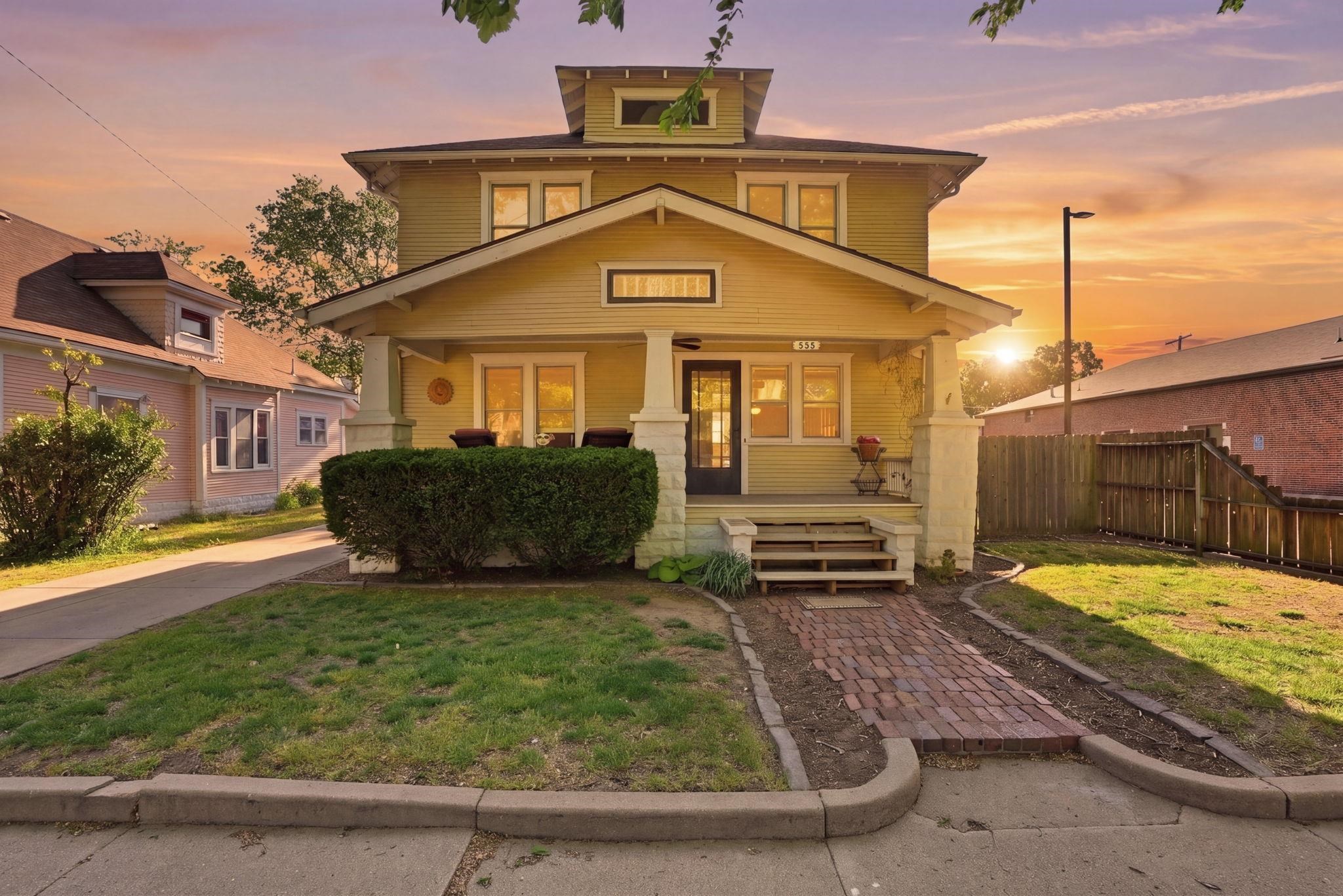 320 S Martinson Wichita KS 67213