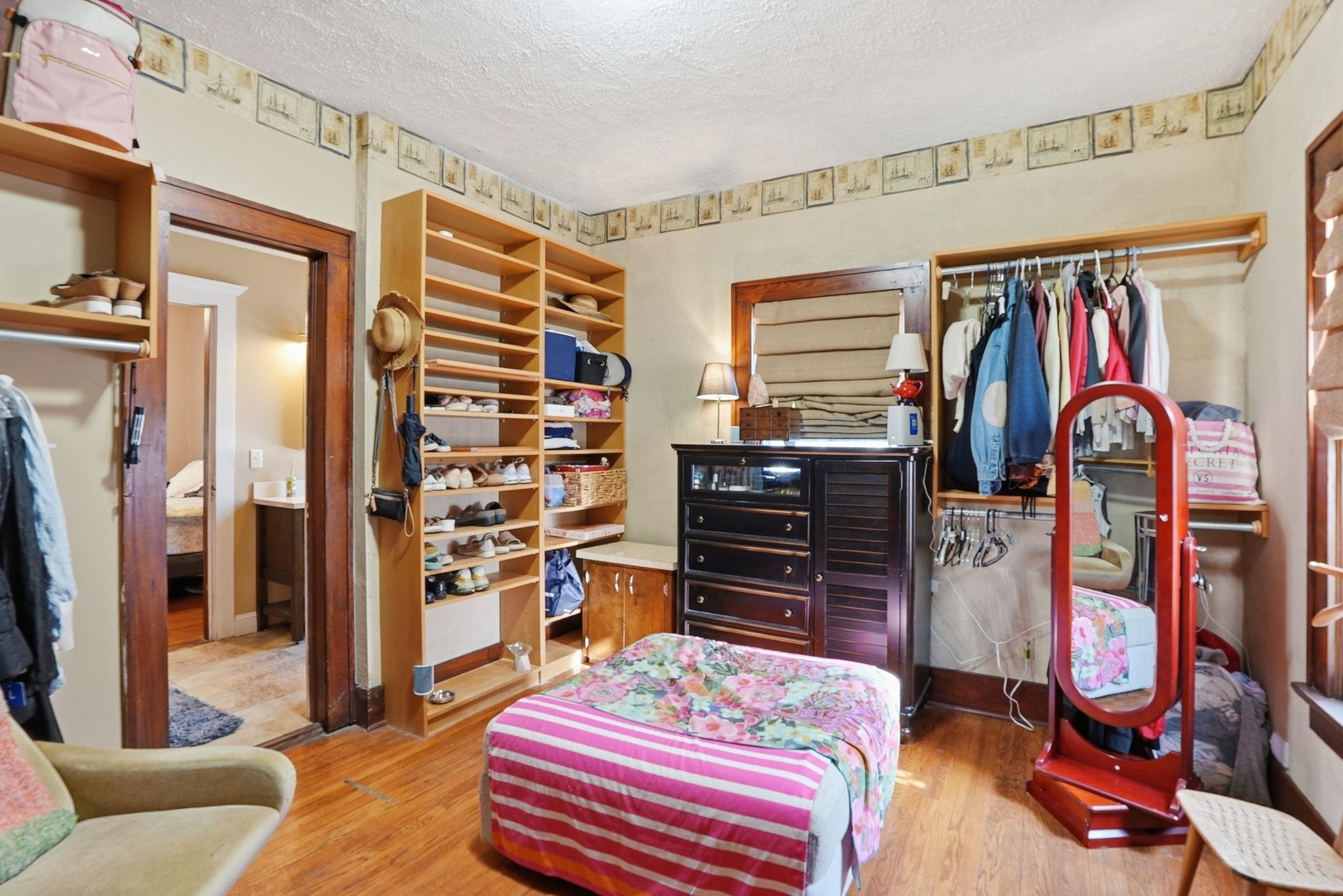 320 S Martinson Wichita KS 67213