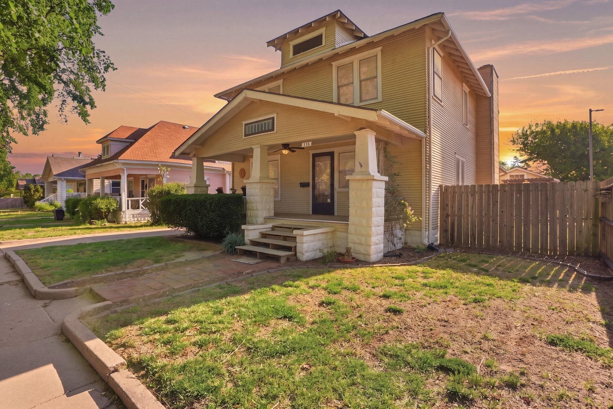 320 S Martinson Wichita KS 67213