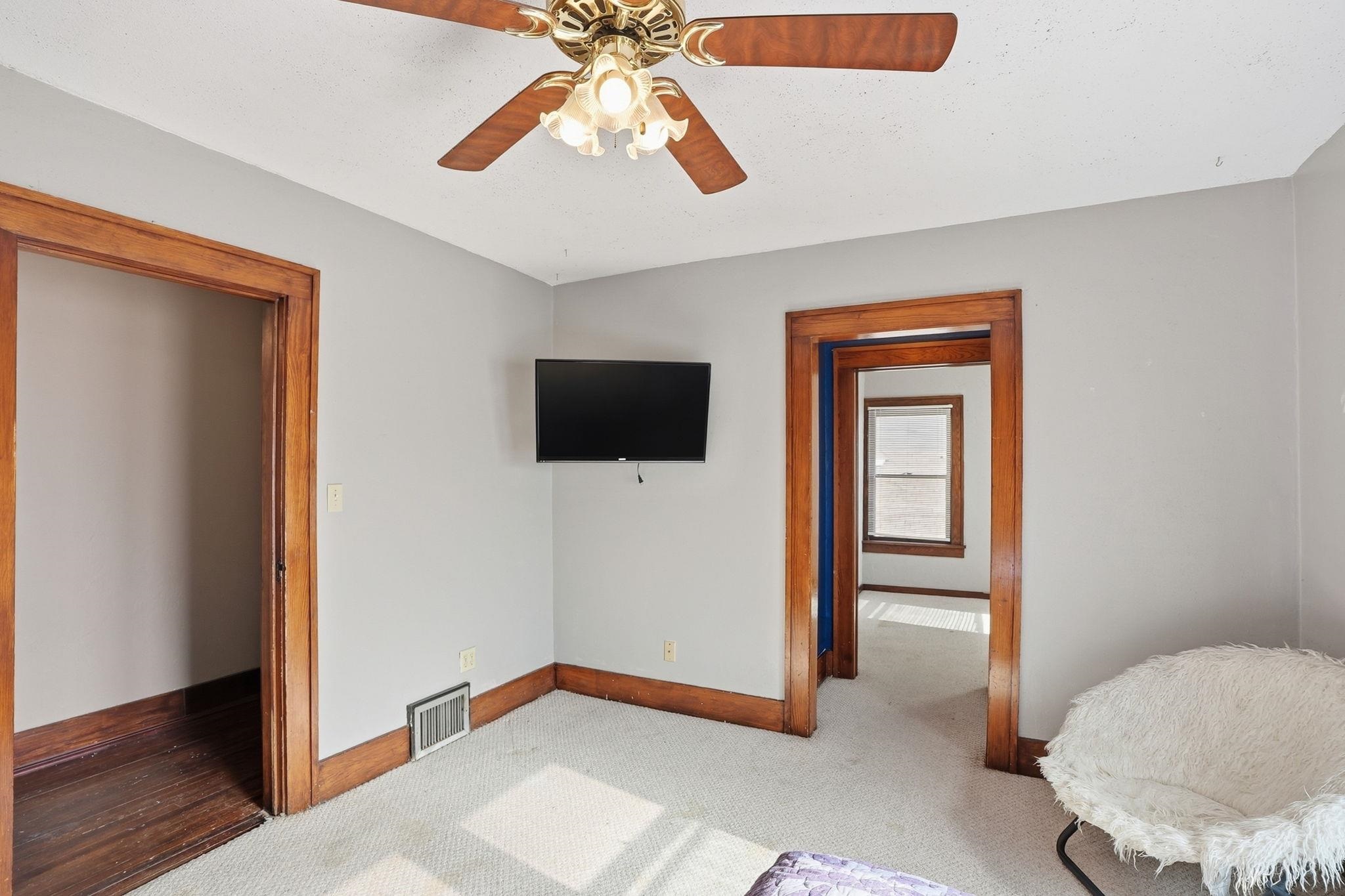 320 S Martinson Wichita KS 67213