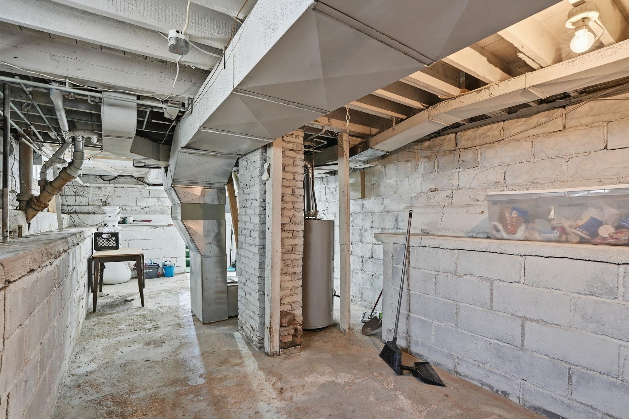 320 S Martinson Wichita KS 67213