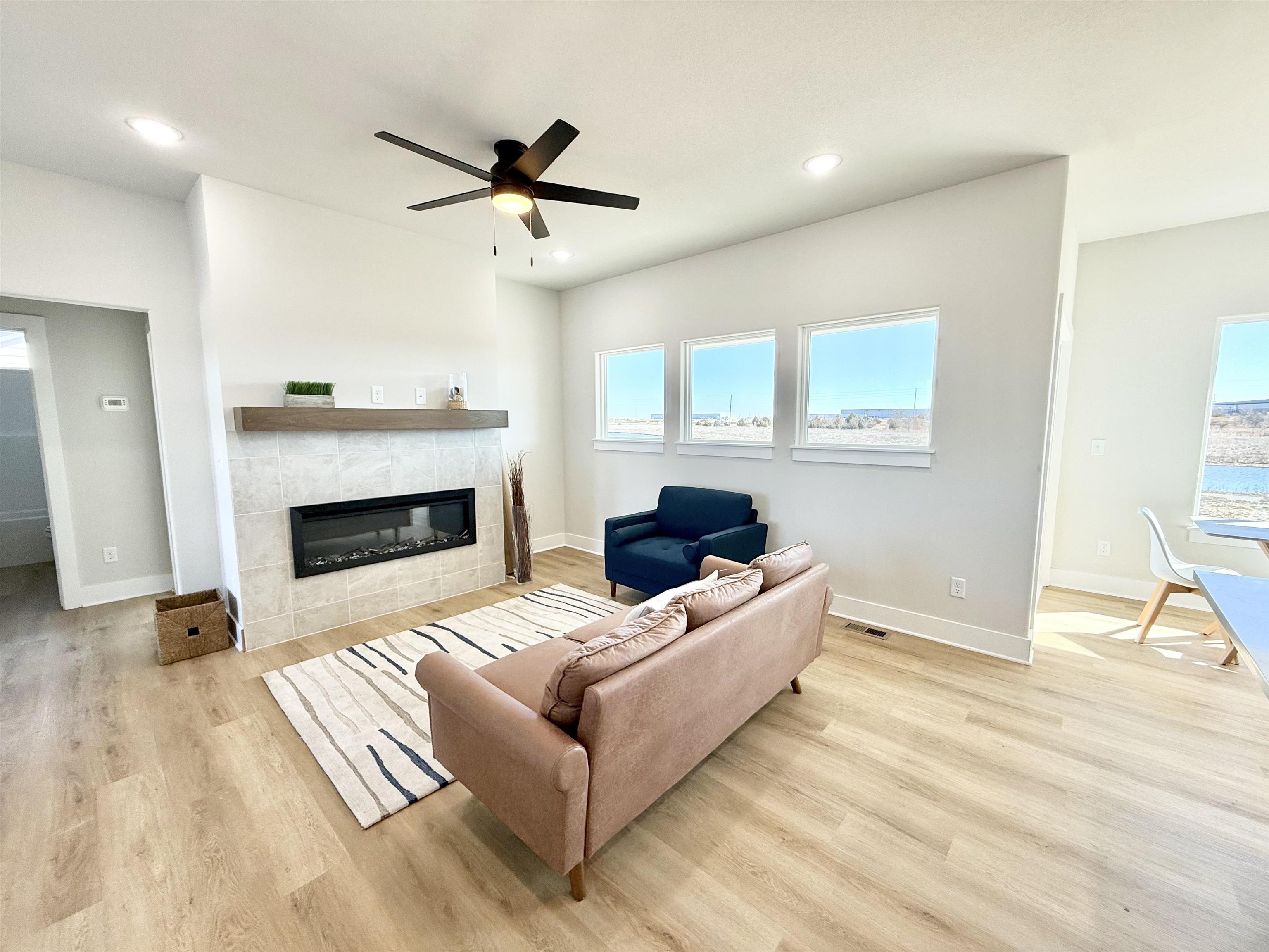 5488 N Toben Drive Bel Aire KS 67226