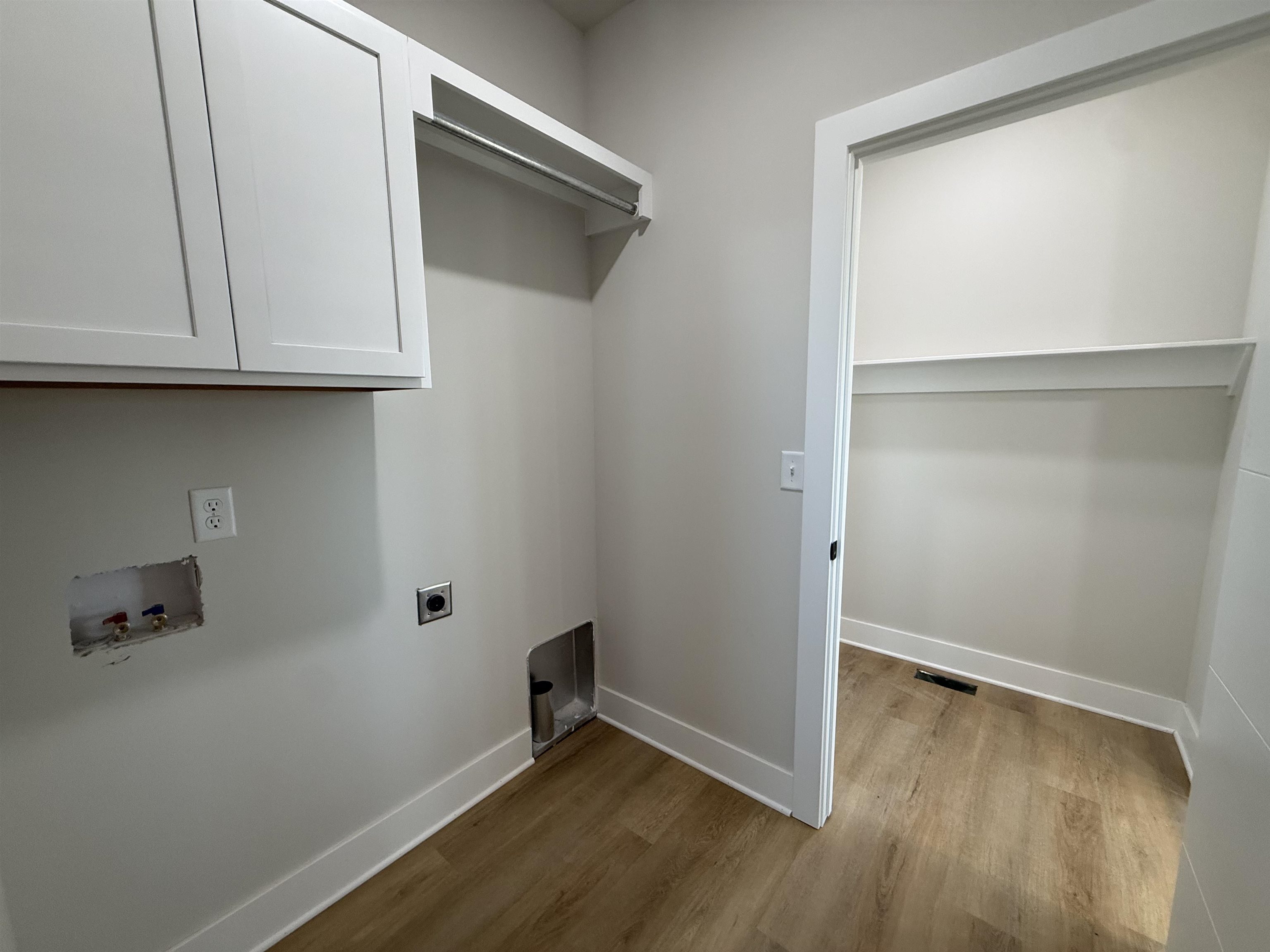 5488 N Toben Drive Bel Aire KS 67226