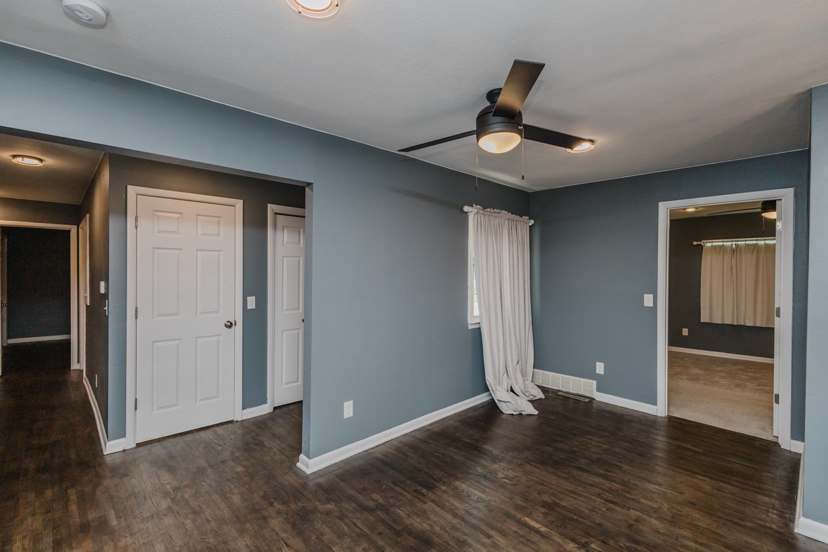 1022 S Wicker Wichita KS 67207