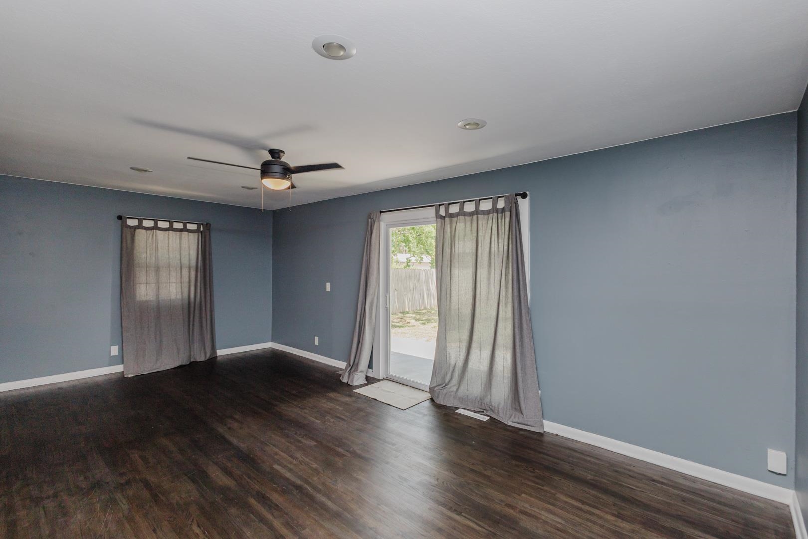 1022 S Wicker Wichita KS 67207