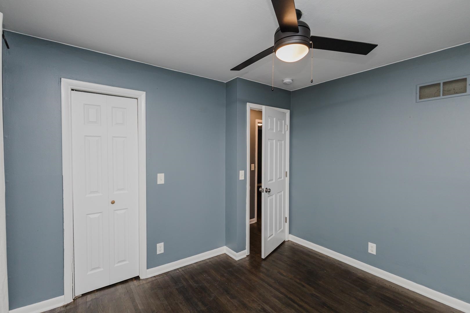 1022 S Wicker Wichita KS 67207