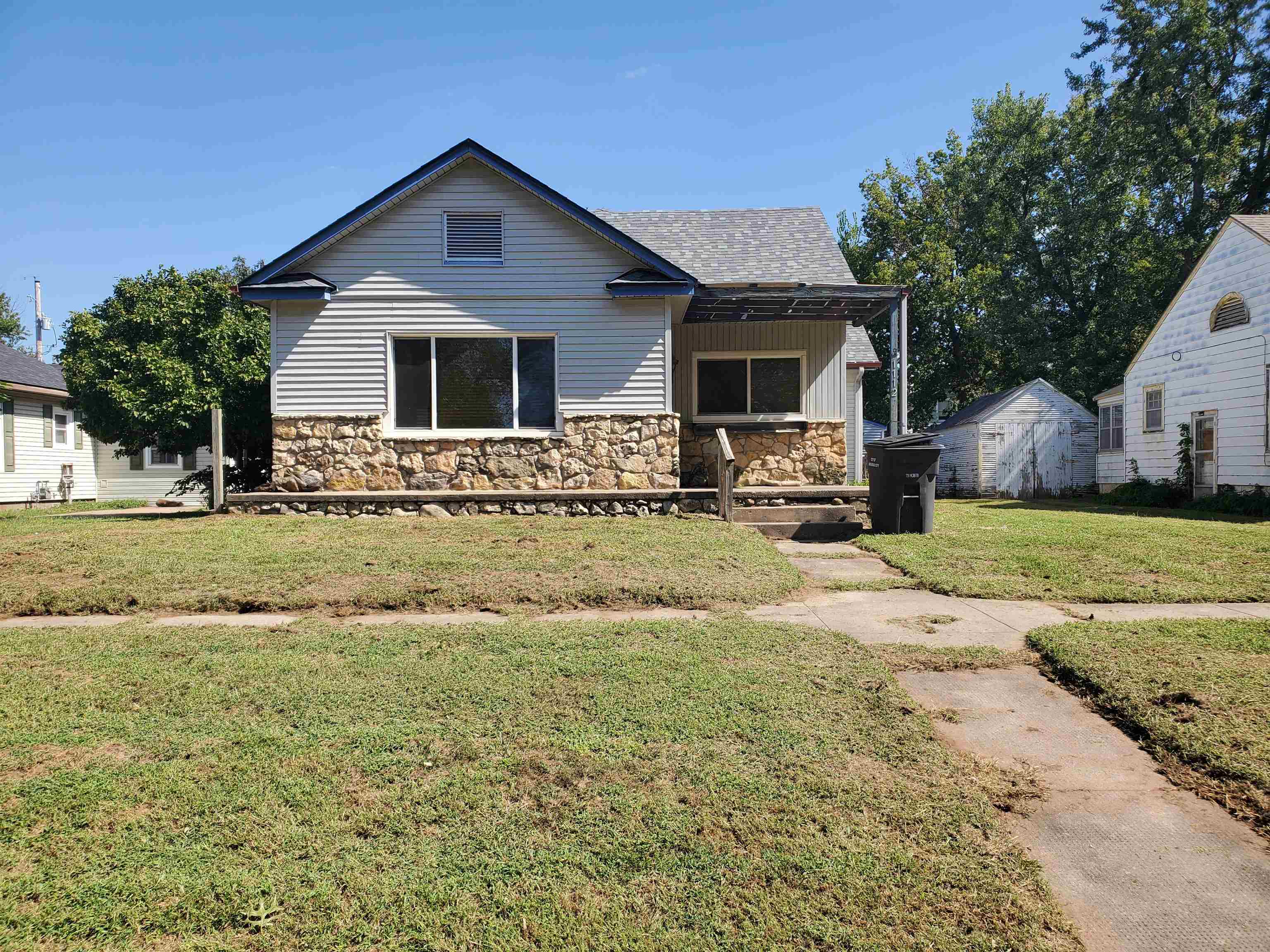 1112 N 4th Arkansas City KS 67005