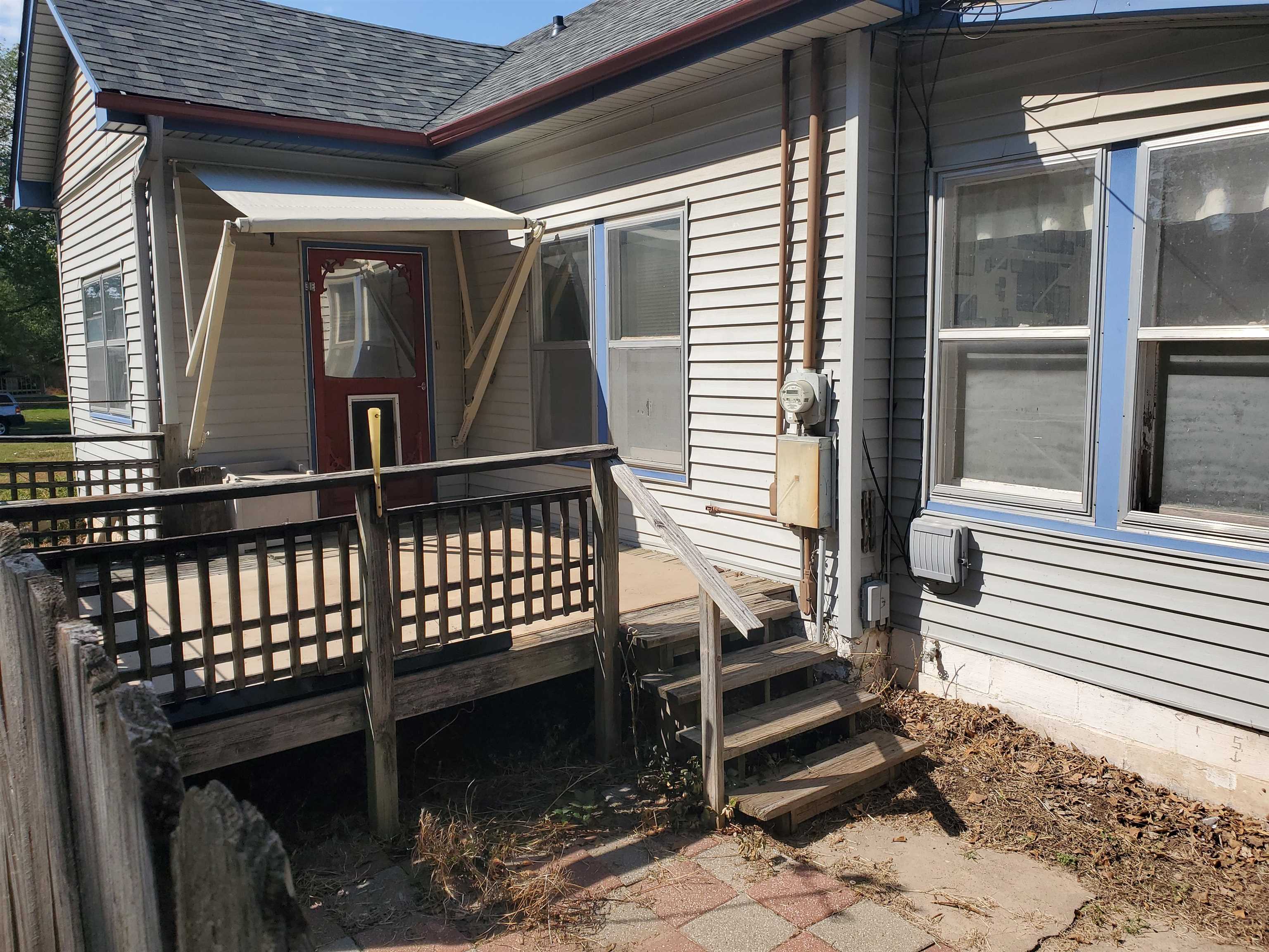 1112 N 4th Arkansas City KS 67005