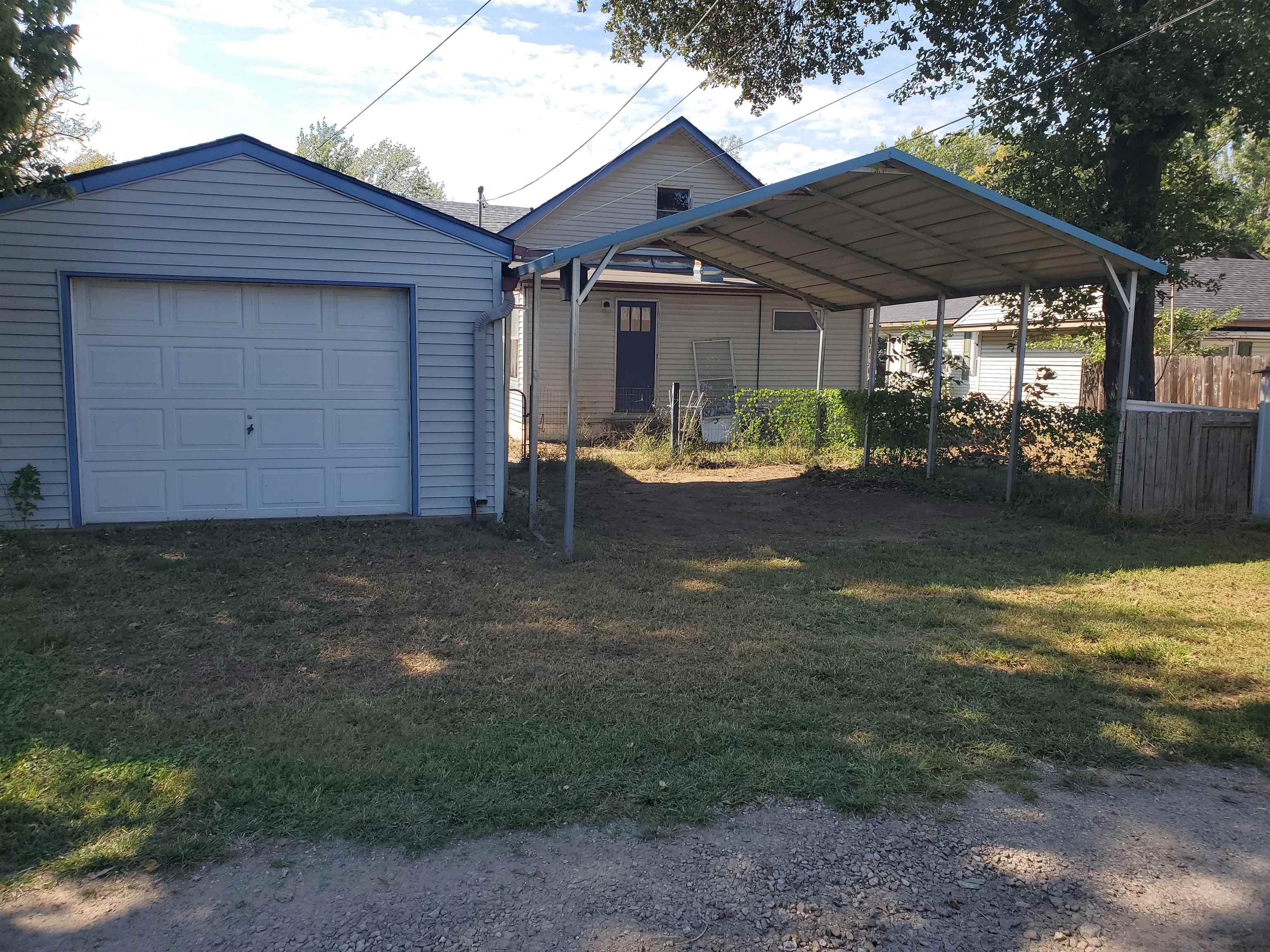 1112 N 4th Arkansas City KS 67005