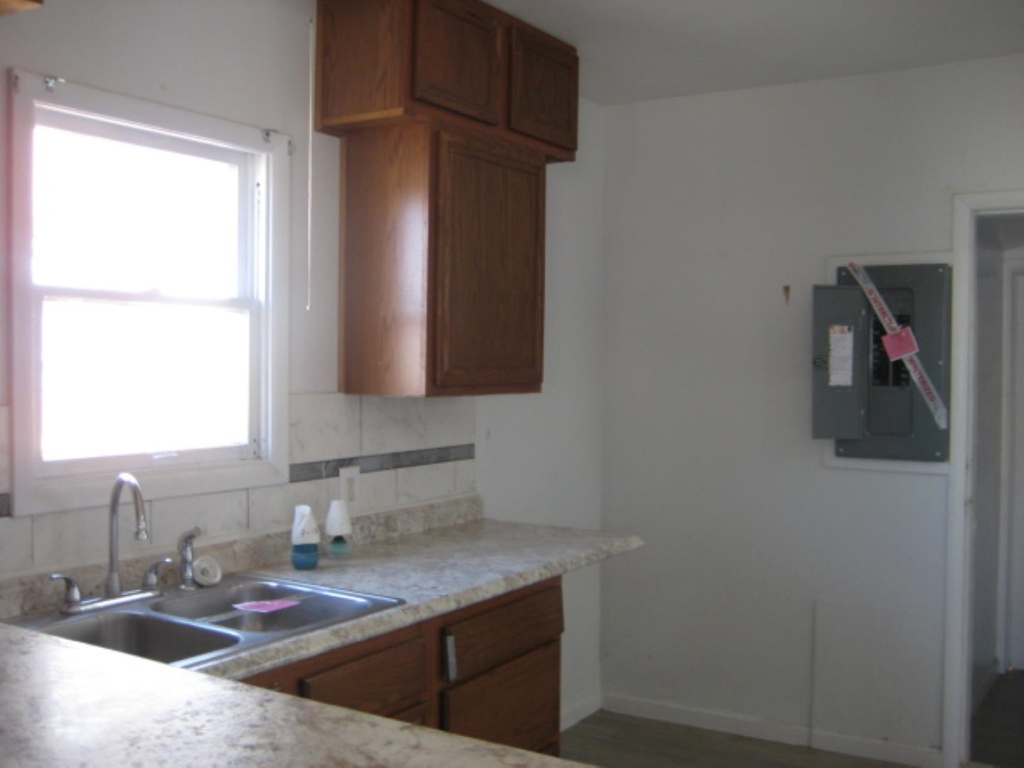 1928 S Laura Avenue Wichita KS 67211