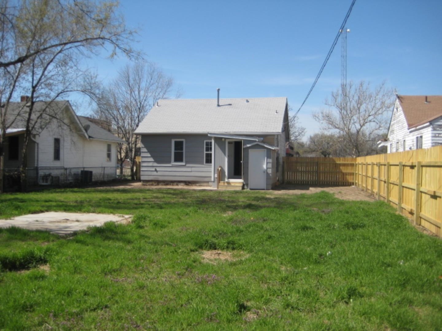 1928 S Laura Avenue Wichita KS 67211