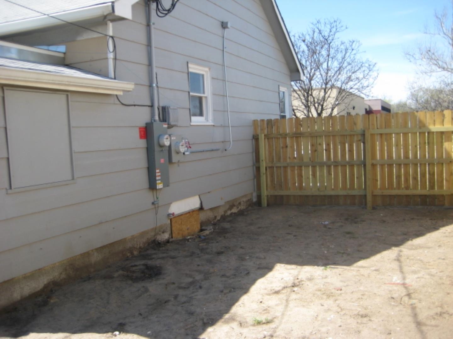 1928 S Laura Avenue Wichita KS 67211