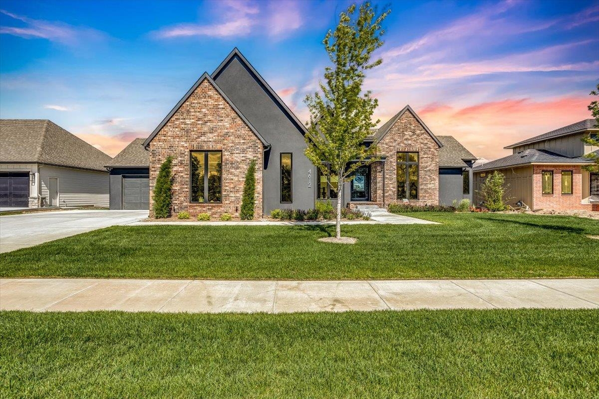 4612 N Ridge Port Street Wichita KS 67205-8824