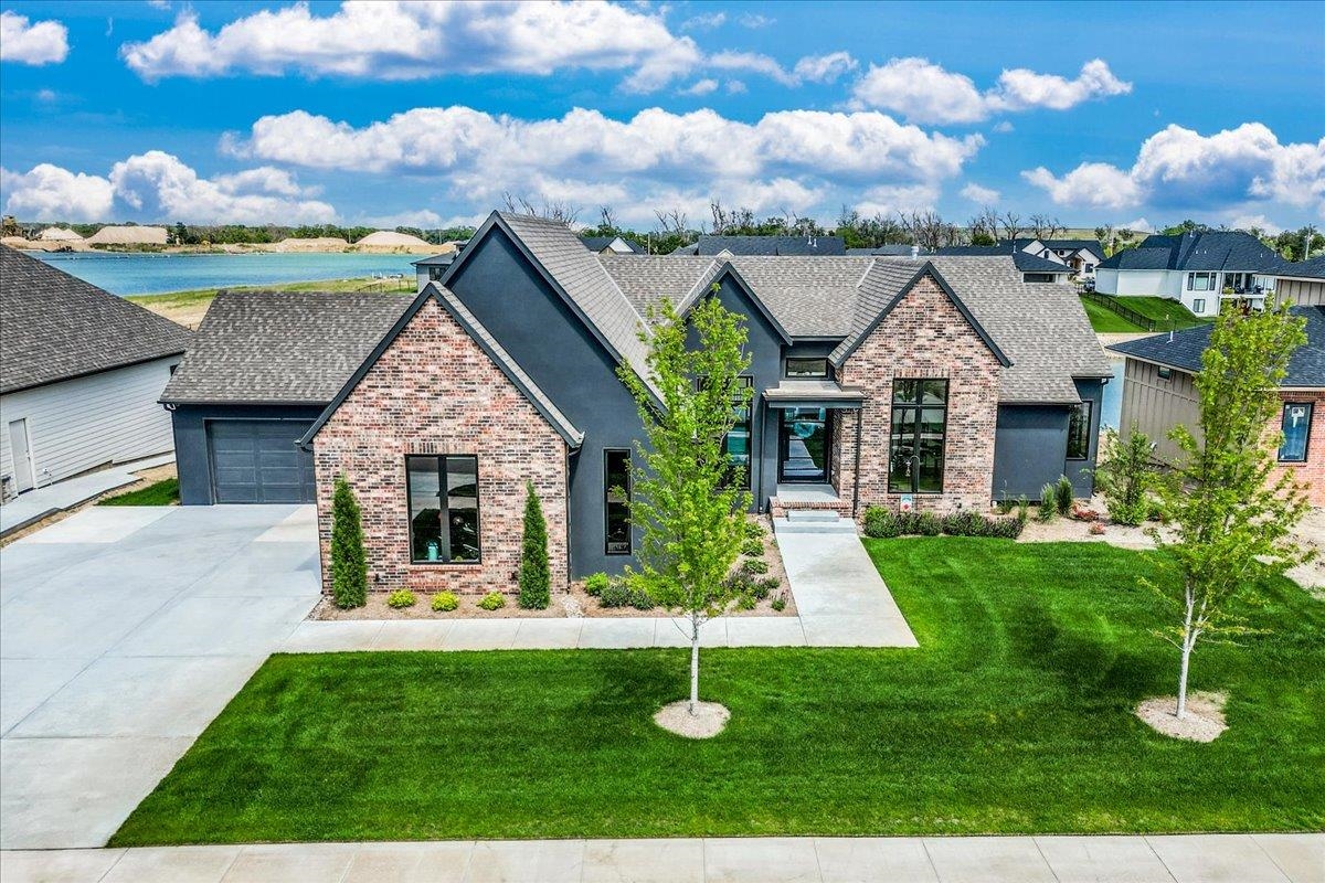 4612 N Ridge Port Street Wichita KS 67205-8824