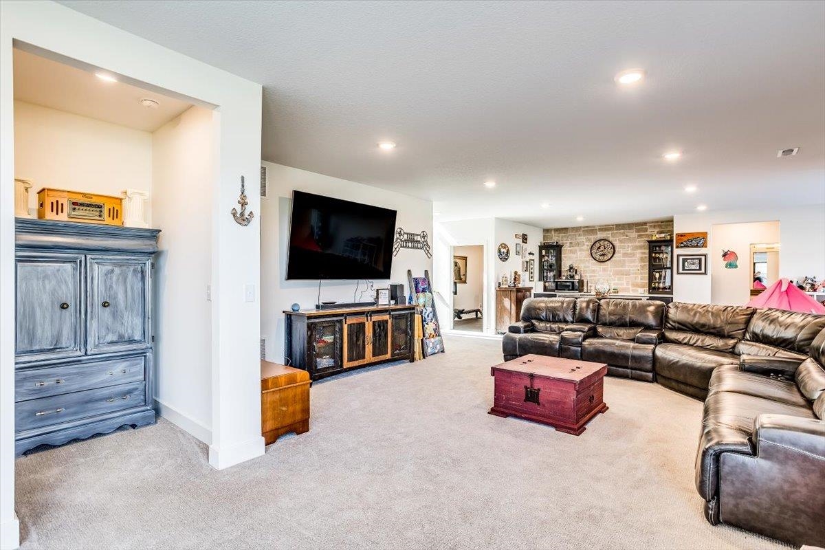 4612 N Ridge Port Street Wichita KS 67205-8824