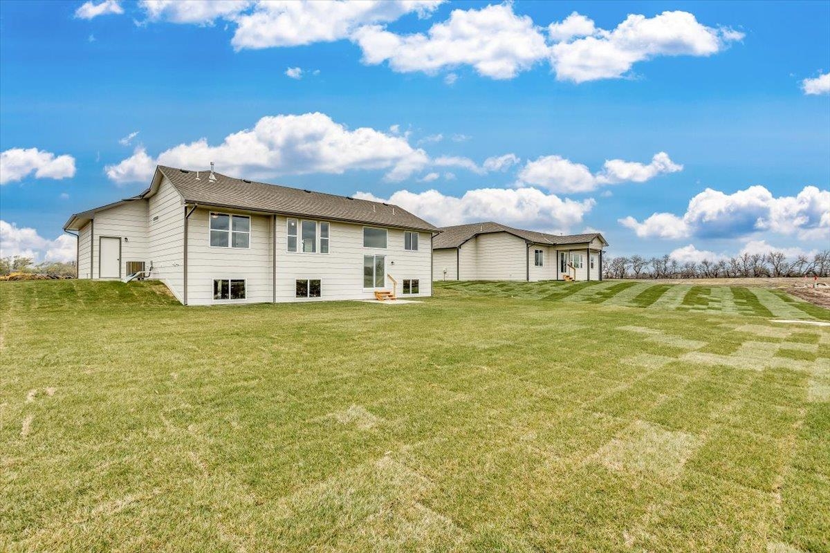 1542 N Quince Court Andover KS 67002