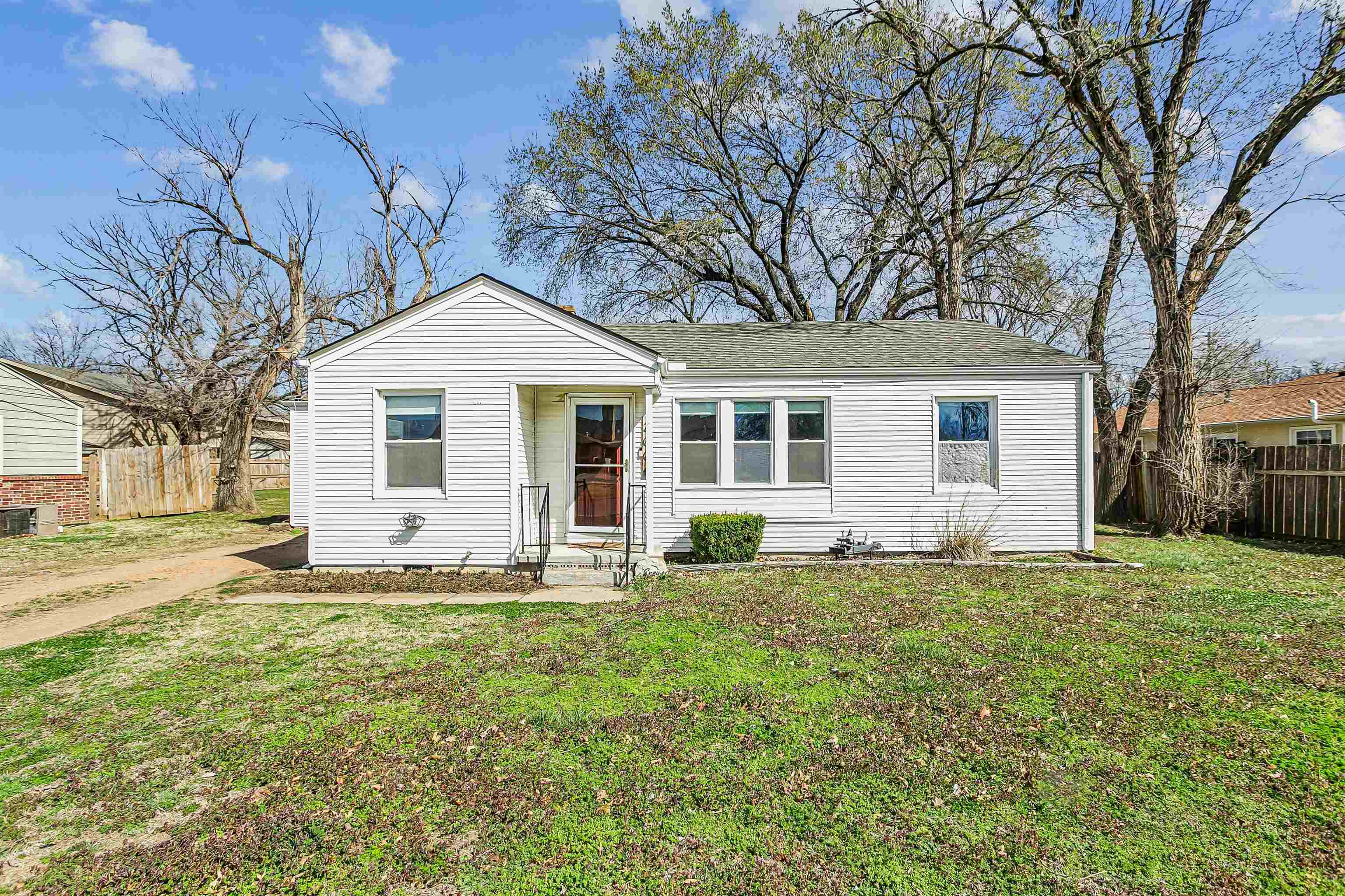 3004 N Charles Avenue Wichita KS 67204