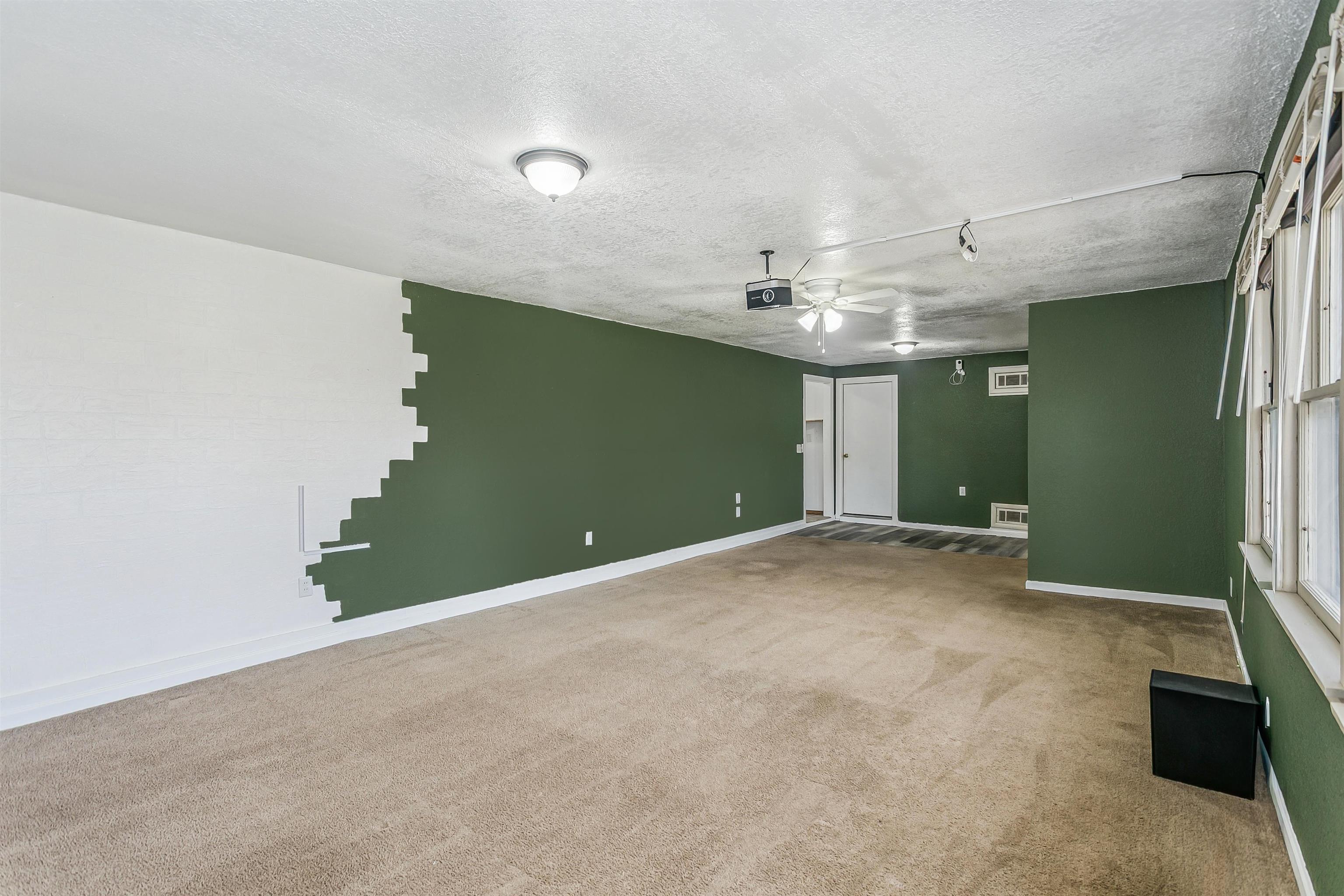 3004 N Charles Avenue Wichita KS 67204