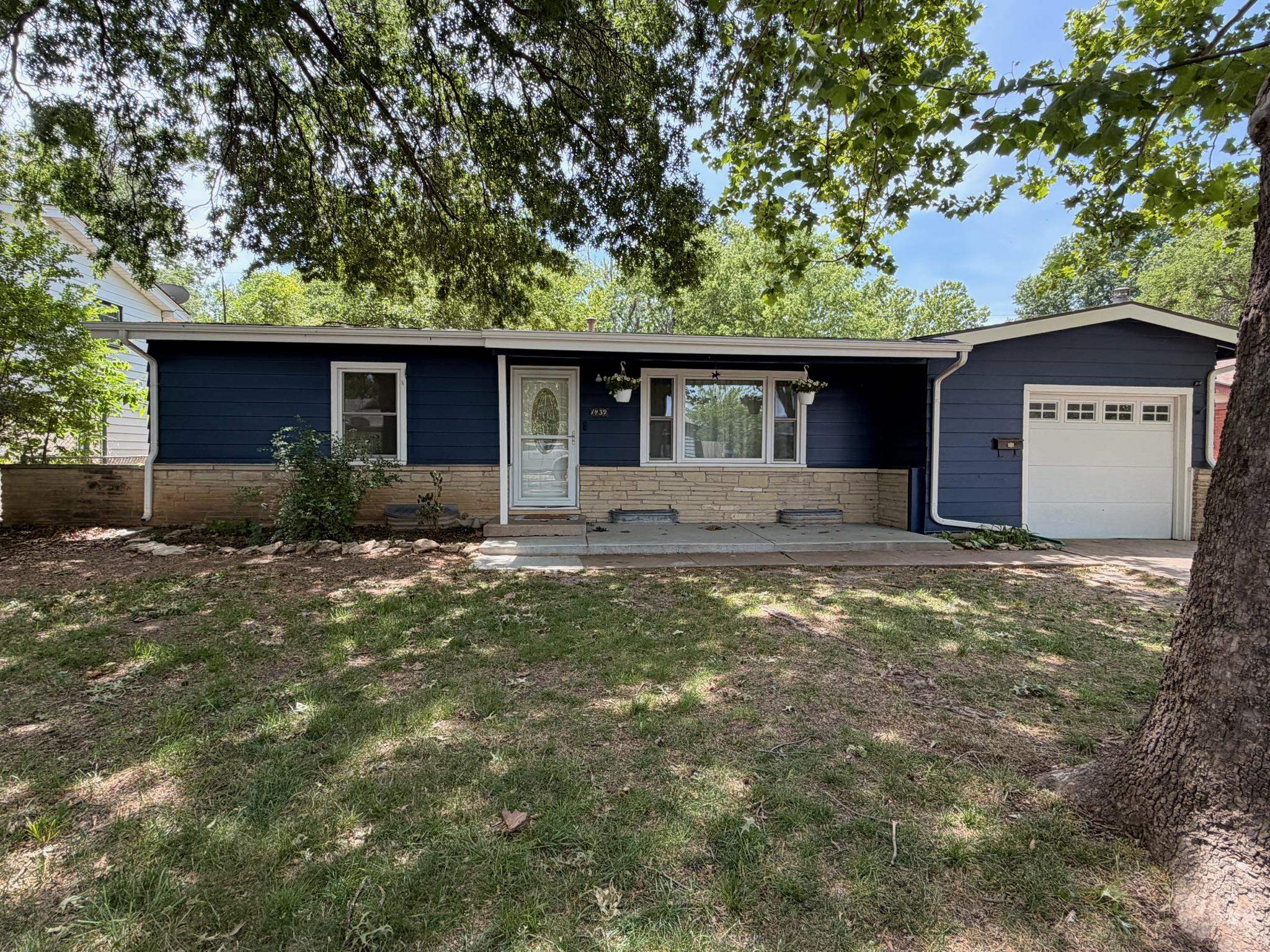 1439 N Community Drive Derby KS 67037