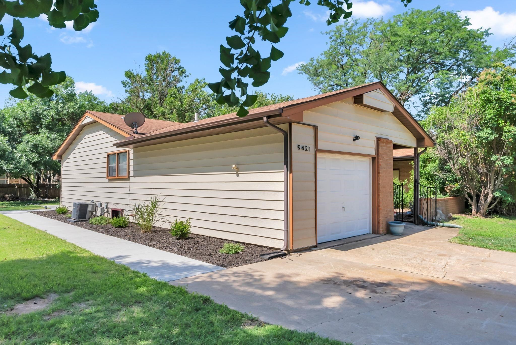 9421 W 16th St No Wichita KS 67212
