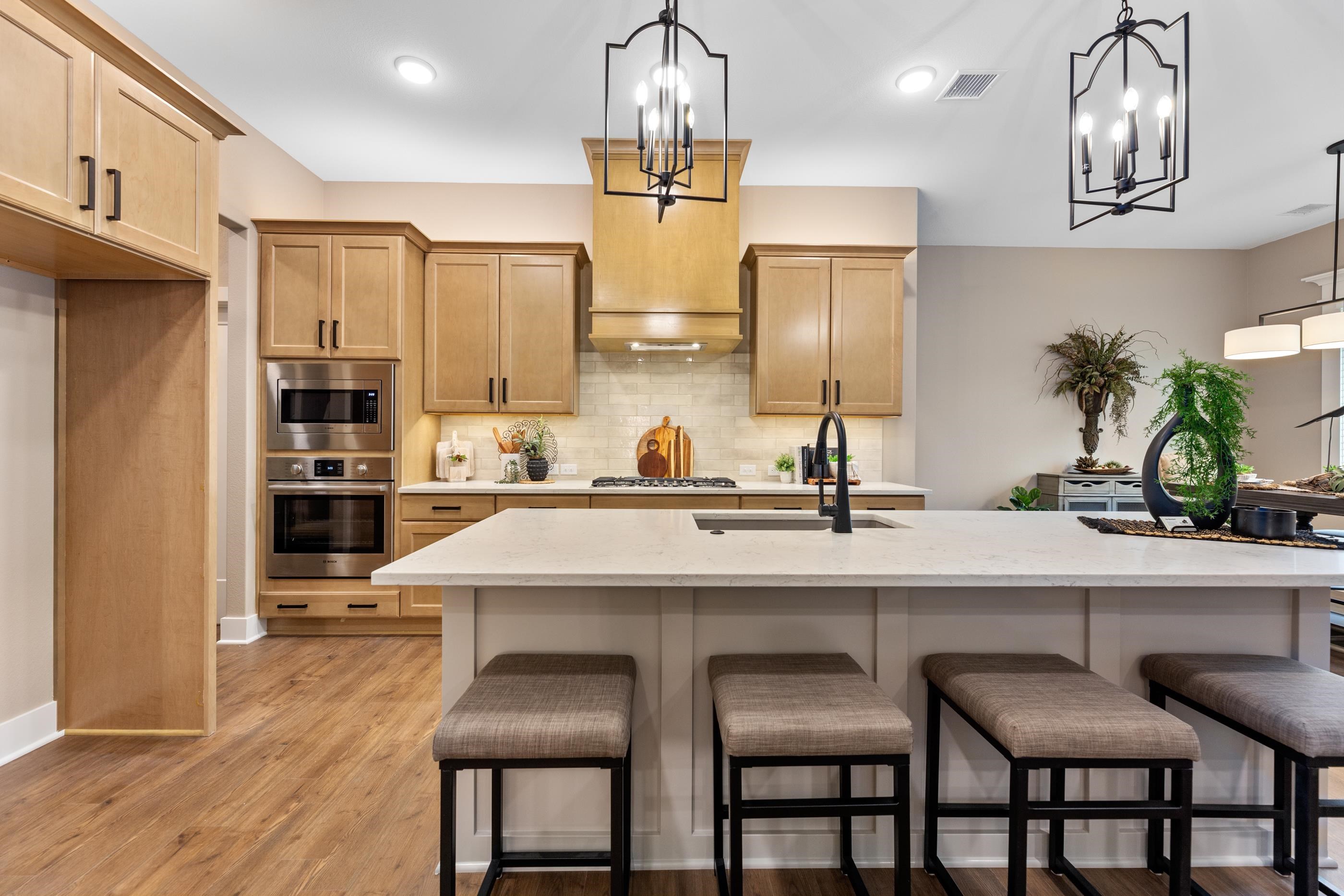 846 N Thornton Street Wichita KS 67235