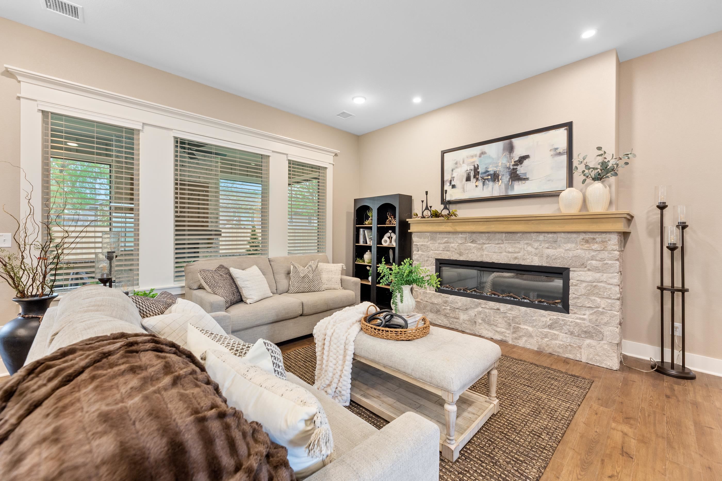 846 N Thornton Street Wichita KS 67235